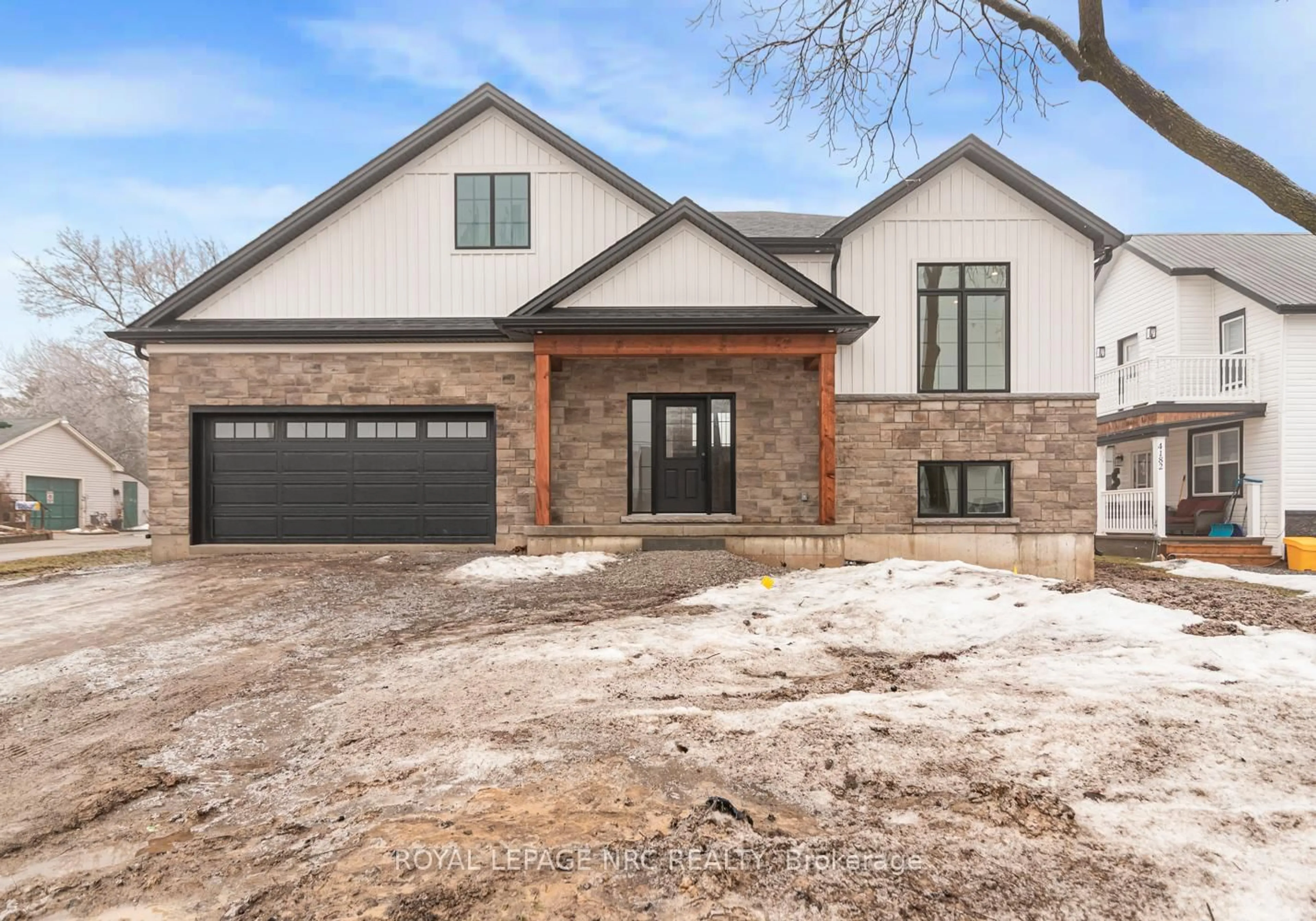 Home with brick exterior material, street for 4180 Fly Rd, Lincoln Ontario L0R 1G0