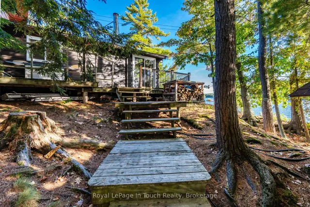 2 IS 190 Island, Georgian Bay 5