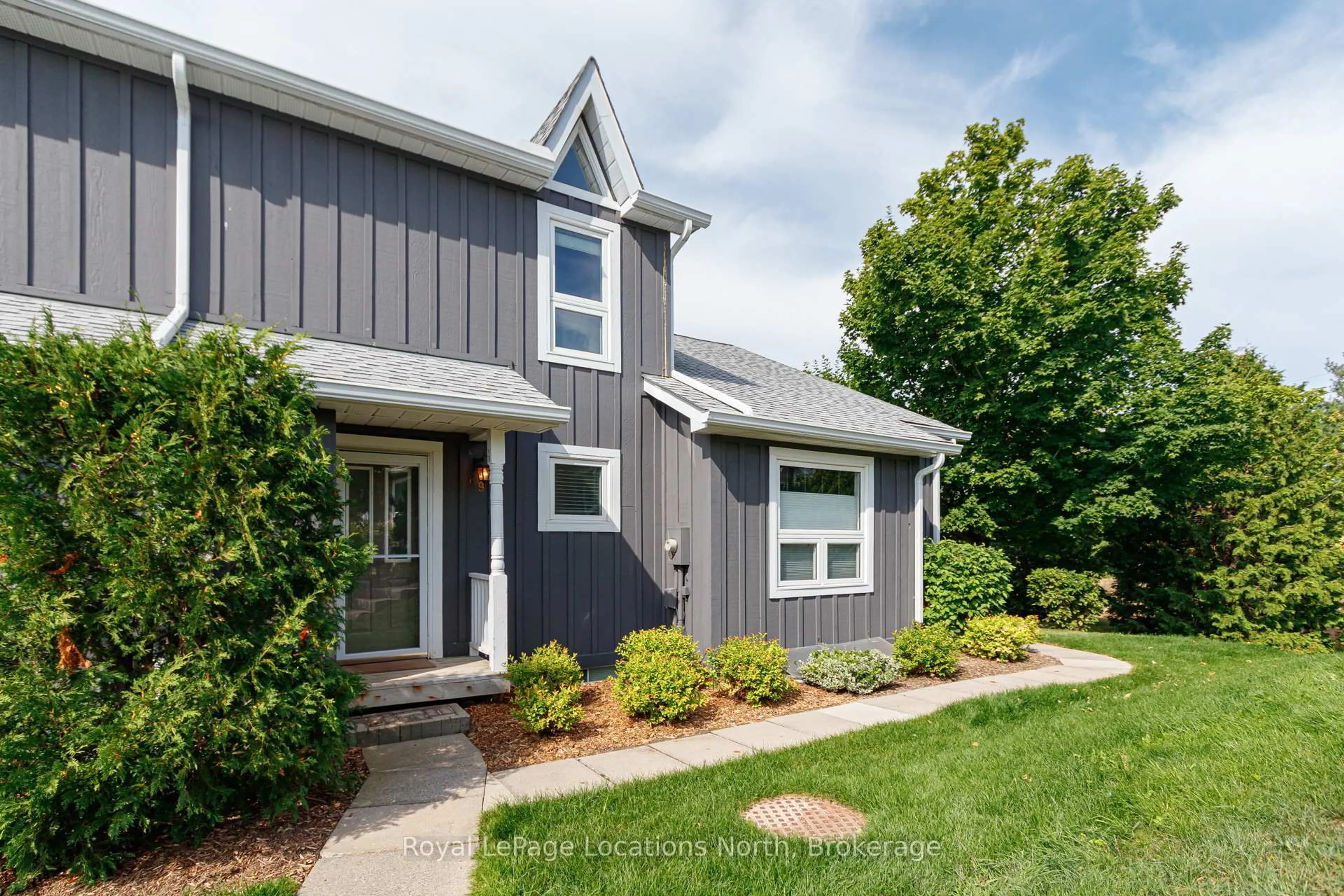 Home with vinyl exterior material, street for 100 Alice St #69, Blue Mountains Ontario N0H 2P0