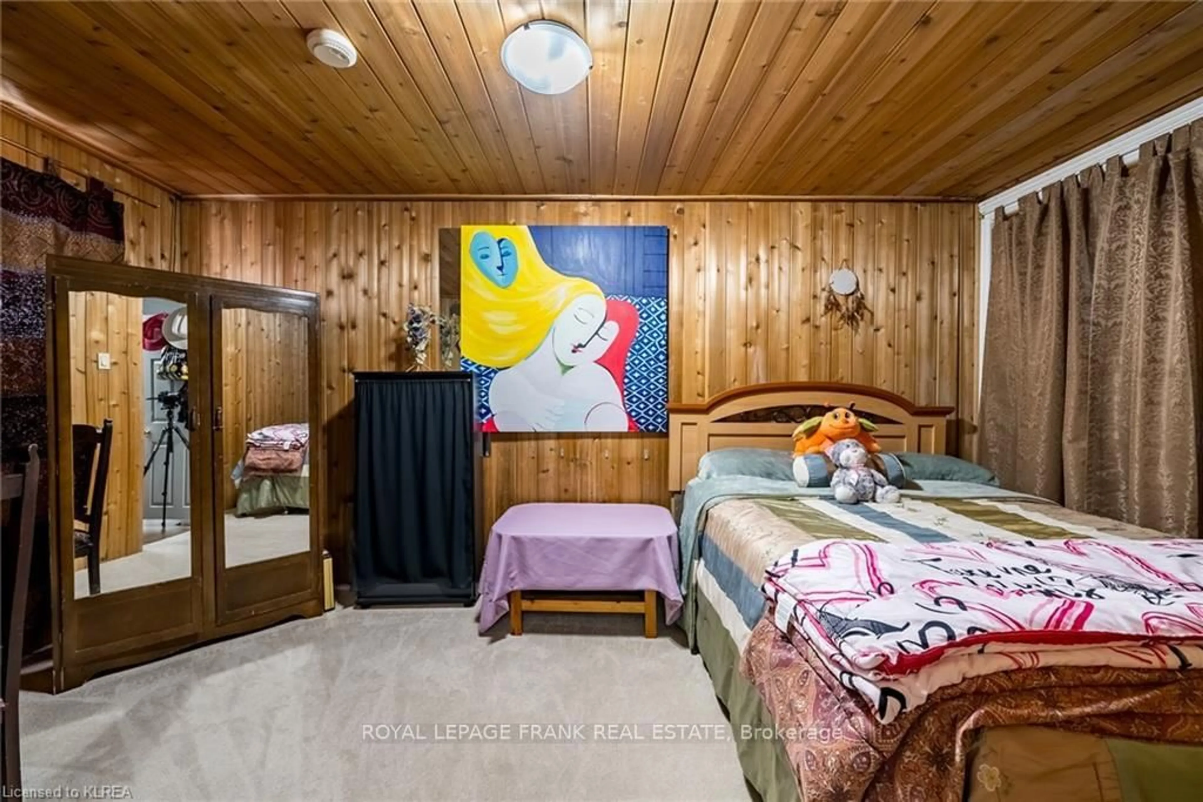 A pic of a room for 37 Sussex St, Kawartha Lakes Ontario K9V 4H6