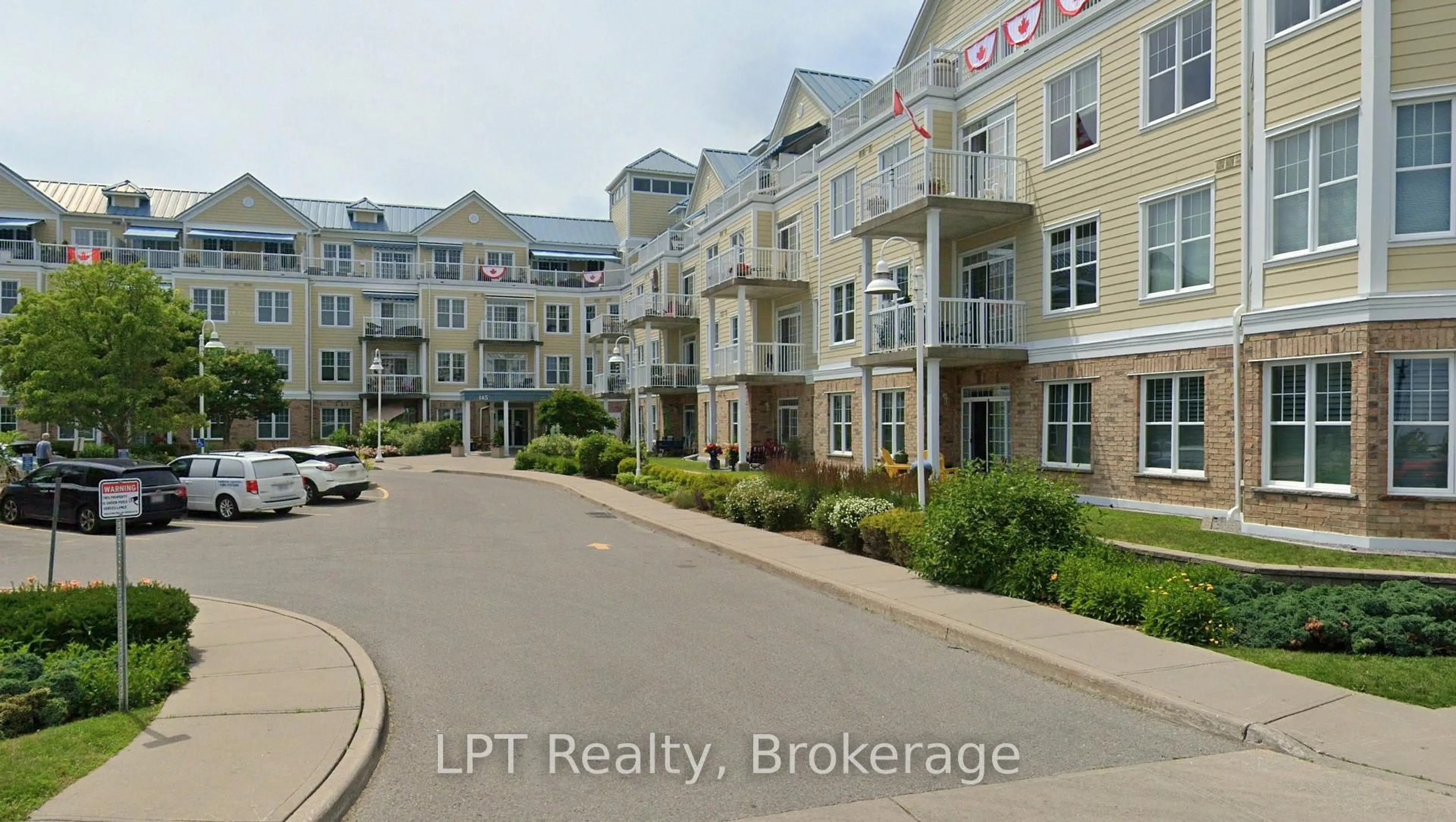 Blurry image for 145 Third St #219, Cobourg Ontario K9A 5X1