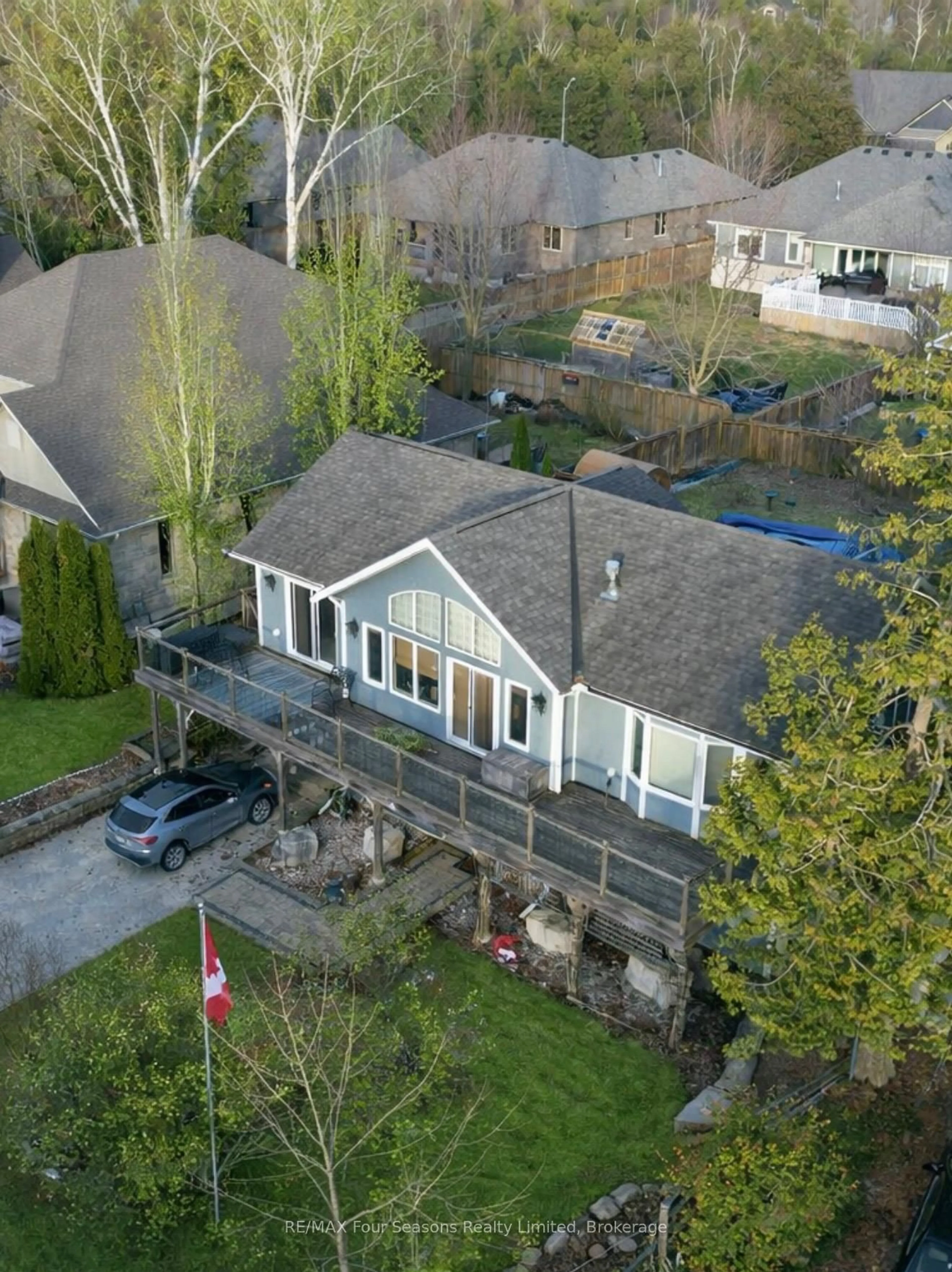 A pic from outside/outdoor area/front of a property/back of a property/a pic from drone, street for 26 Fenton Dr, Saugeen Shores Ontario N0H 2C6