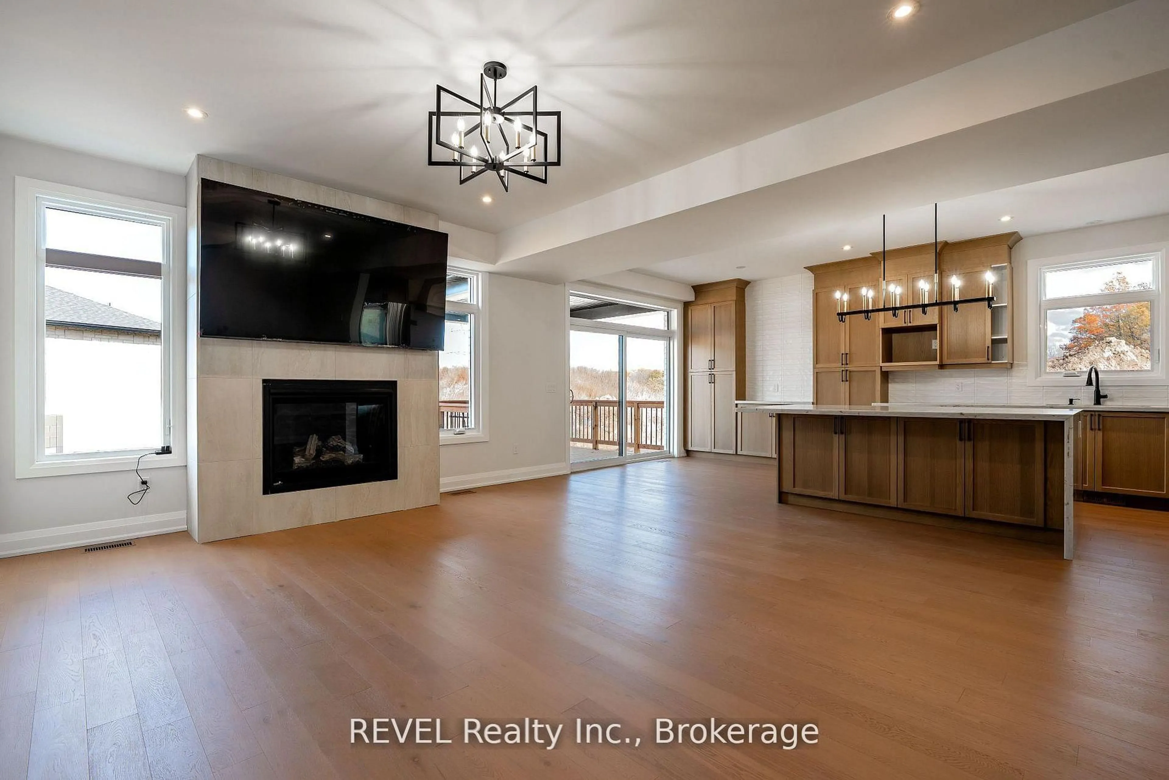 Open concept kitchen, unknown for 1186 UPPERS Lane, Thorold Ontario L2V 0H1