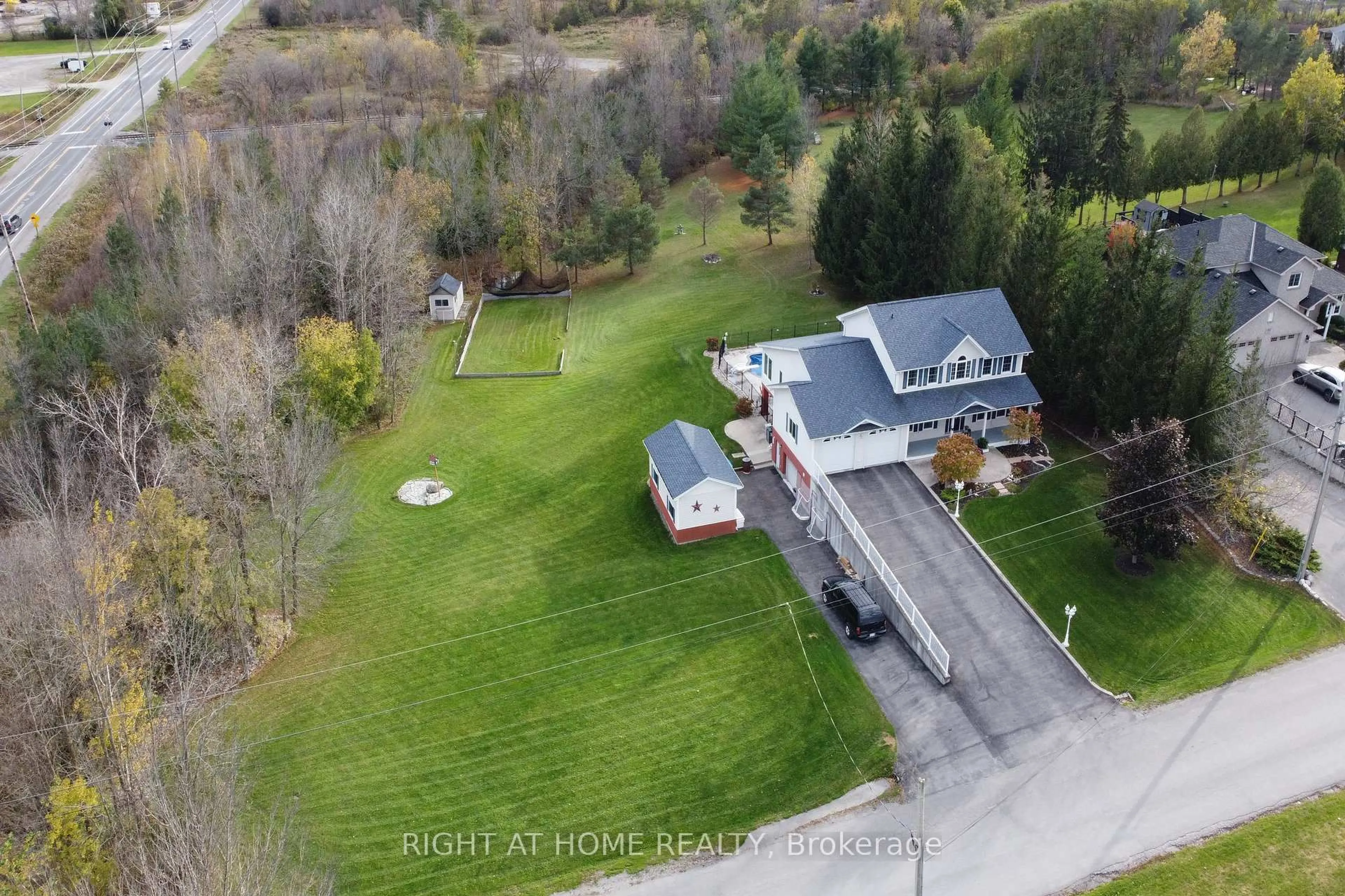A pic from outside/outdoor area/front of a property/back of a property/a pic from drone, unknown for 599 Maniece Ave, Peterborough Ontario K9L 0C1