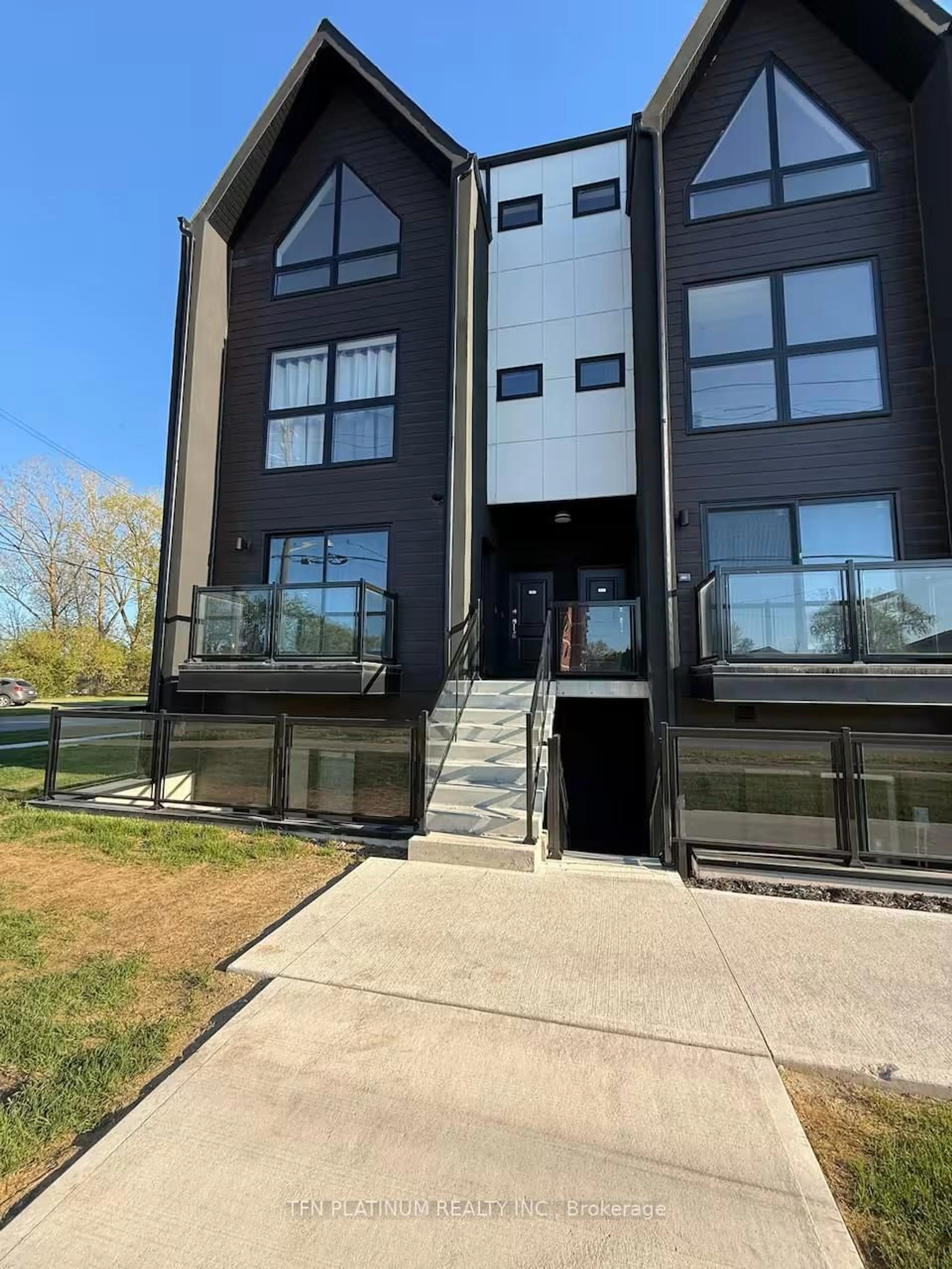 Unknown for 7277 Wilson Cres #101, Niagara Falls Ontario L2G 4R8