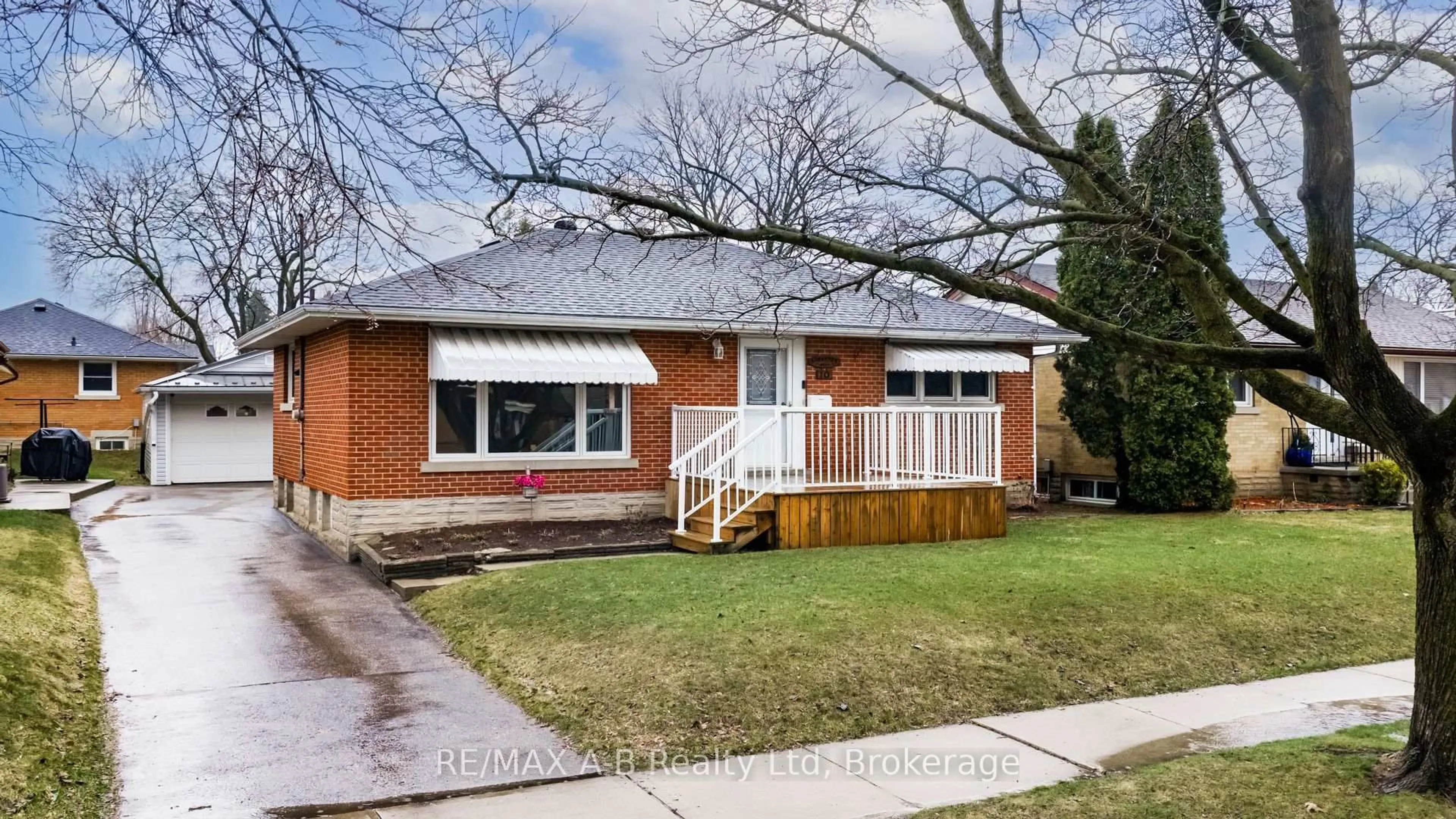 Home with brick exterior material, street for 10 Clark Ave, Kitchener Ontario N2C 1Y2