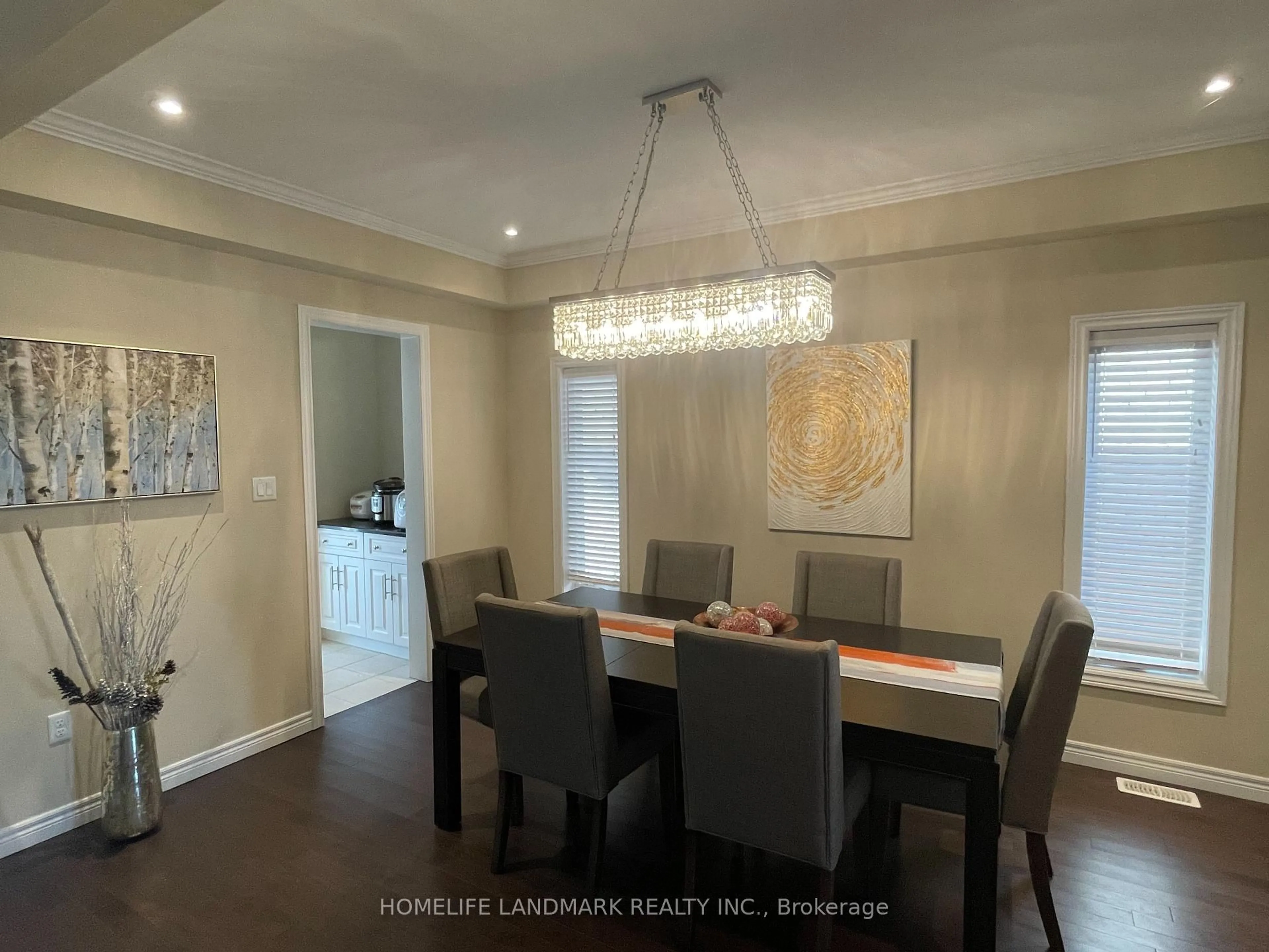 Dining room, wood/laminate floor for 94 Ambrous Cres, Guelph Ontario N1G 0E4