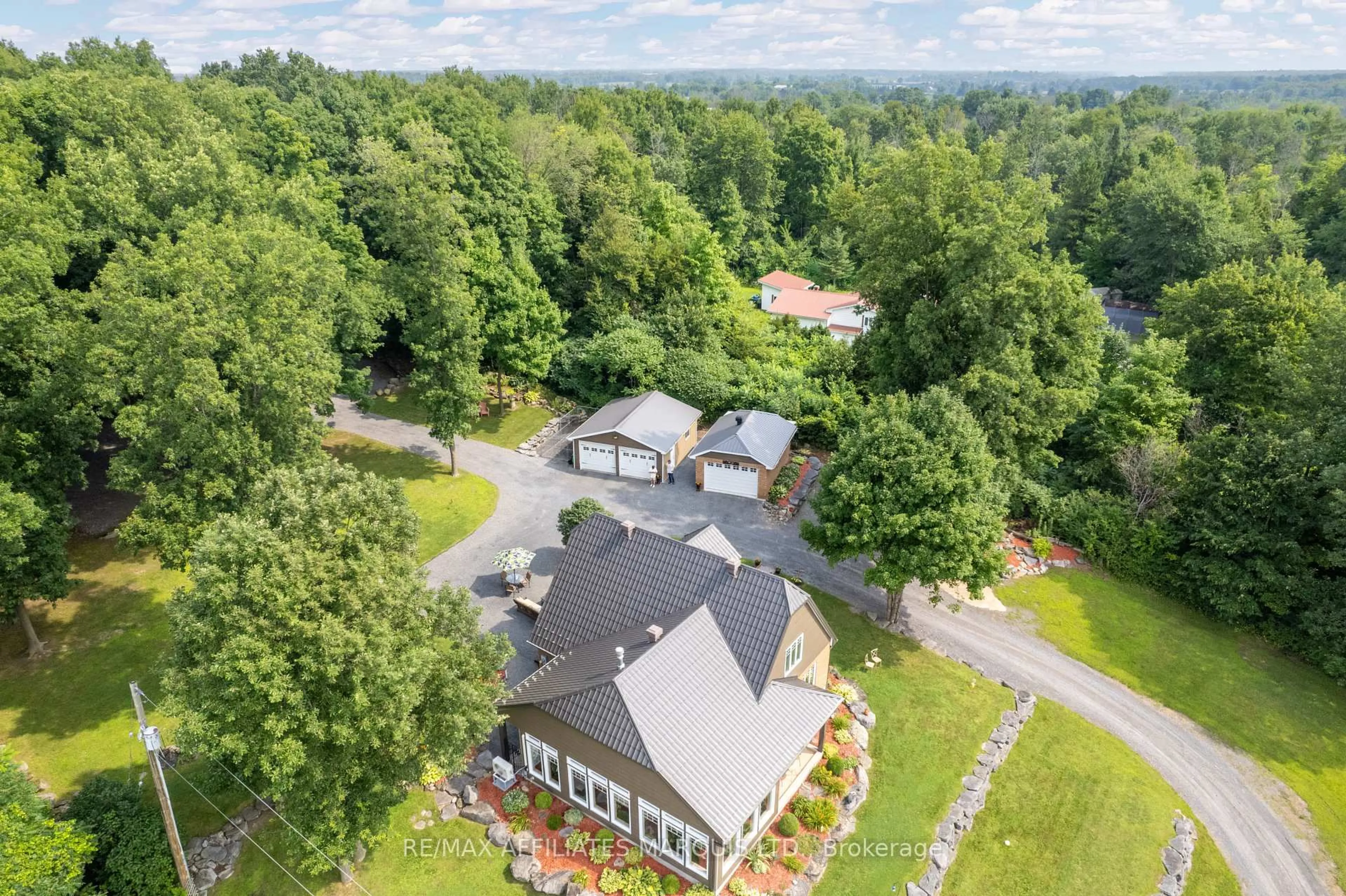 A pic from outside/outdoor area/front of a property/back of a property/a pic from drone, mountain view for 18833 Paragon Rd, South Glengarry Ontario K6H 5R5