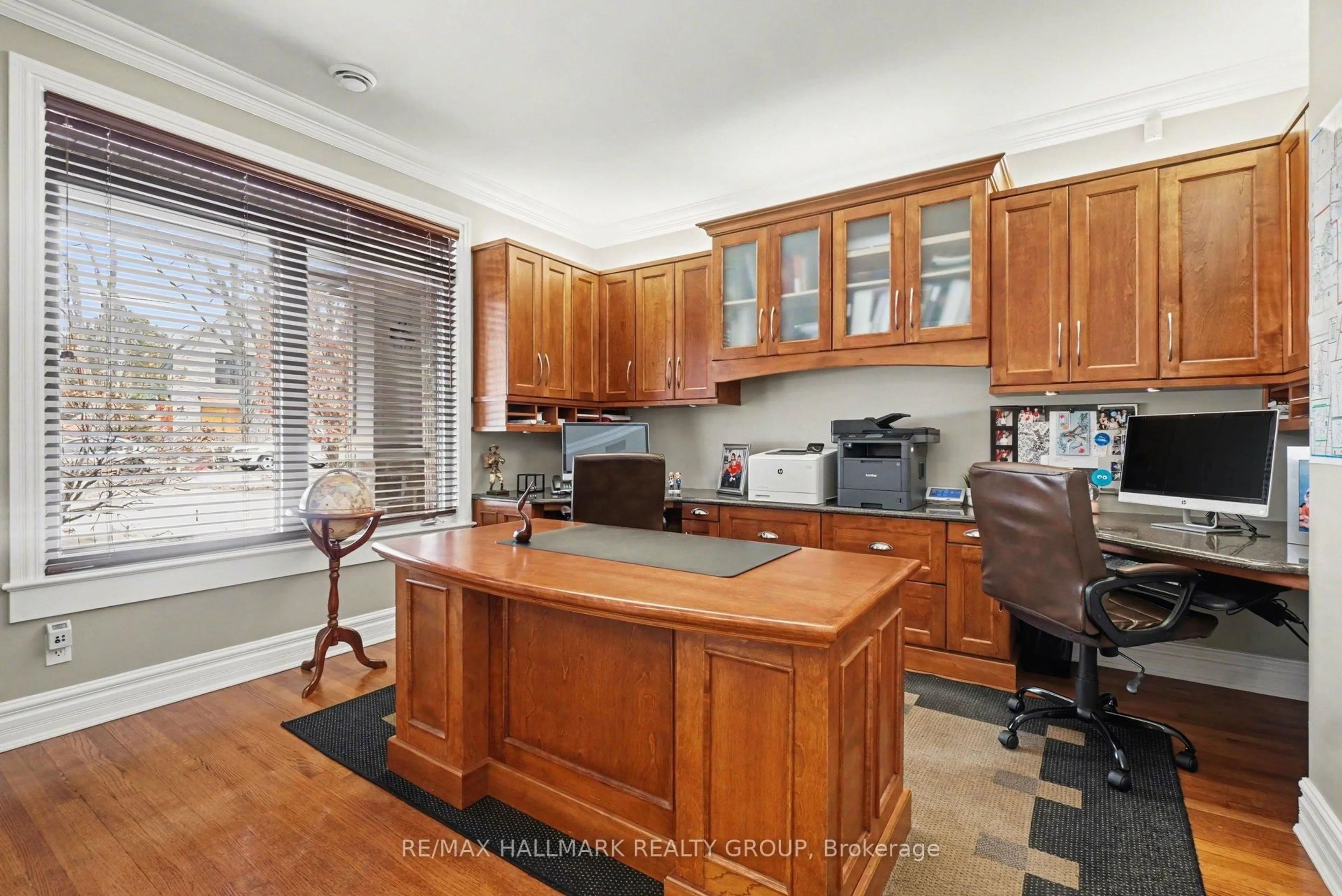 Unknown for 62 Rebecca Cres, Ottawa Ontario K1J 6B9