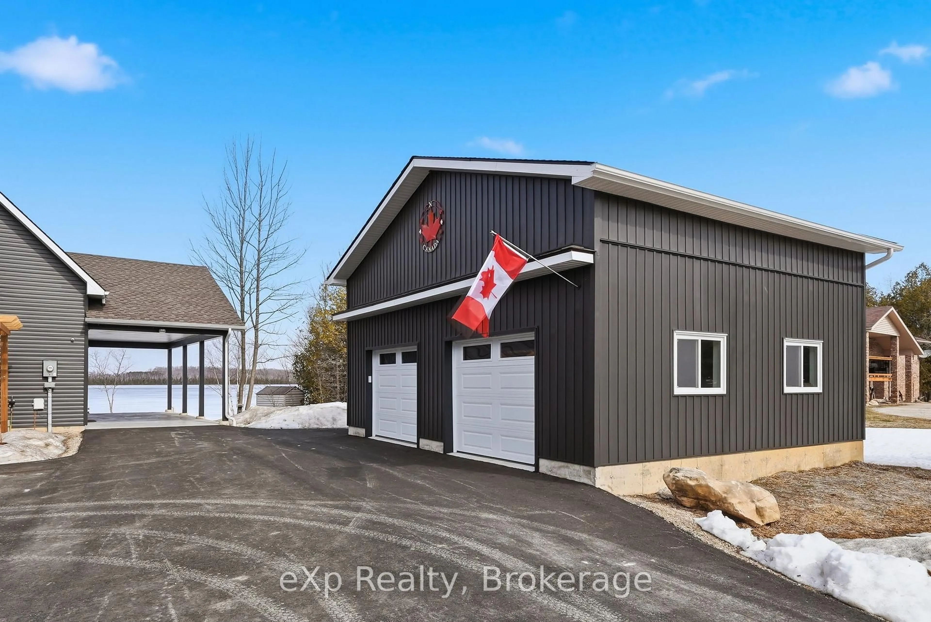 Indoor garage for 2941 Bruce Road 13 Rd, South Bruce Peninsula Ontario N0H 2T0