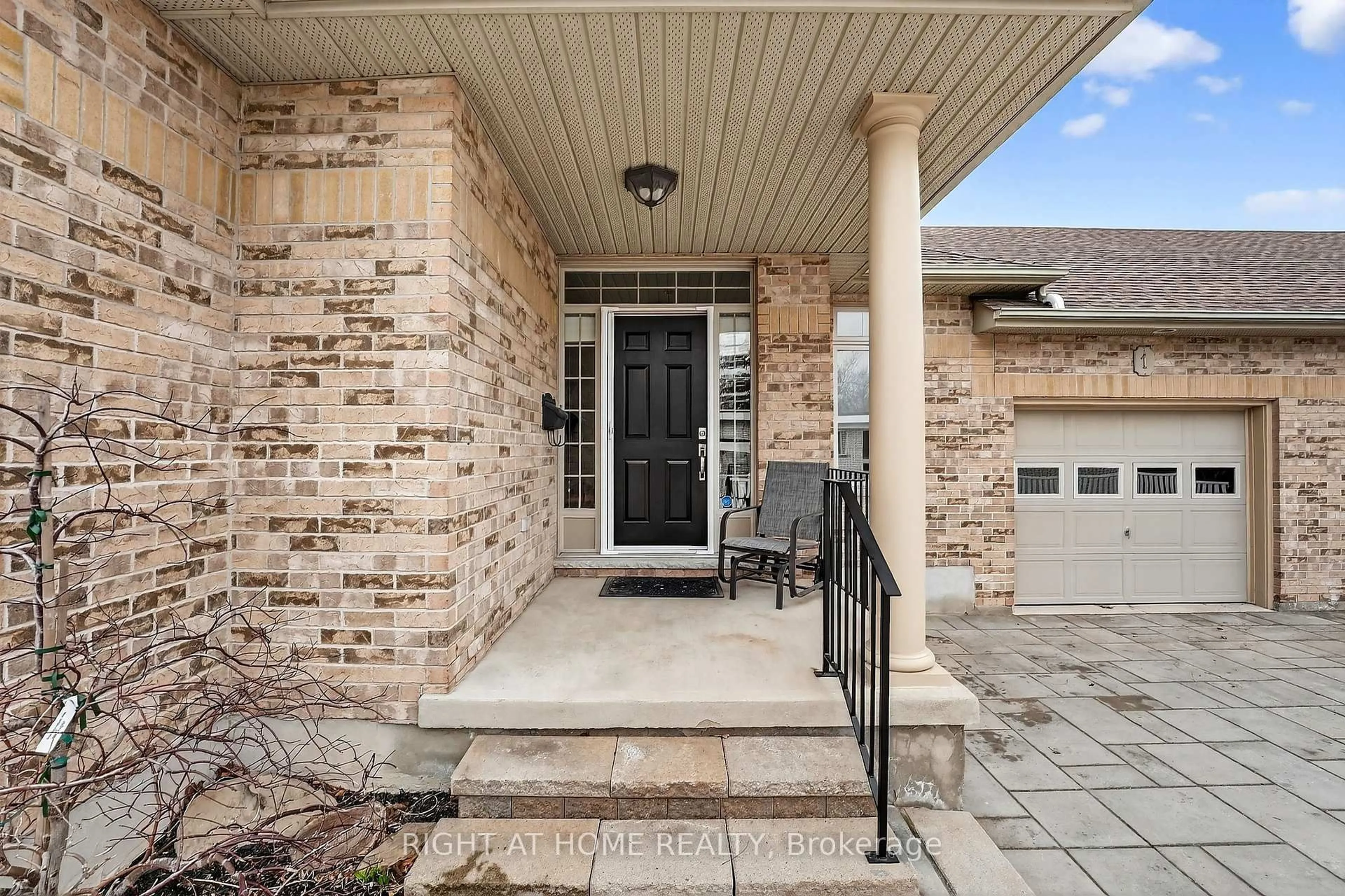 Unknown for 139 Glendale Ave #1, St. Catharines Ontario L2T 2K2