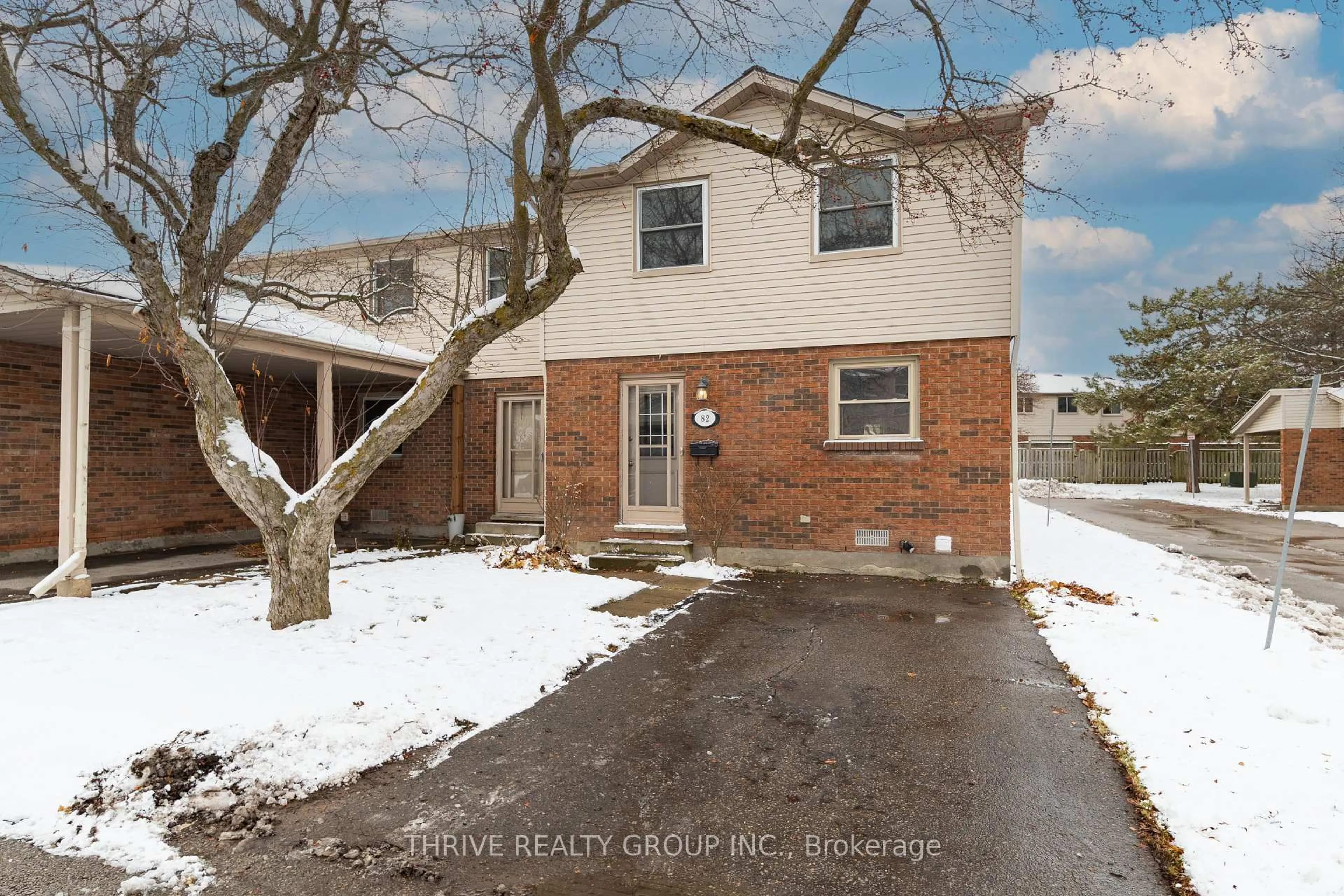 Unknown for 1330 Jalna Blvd #82, London South Ontario N6E 2H7