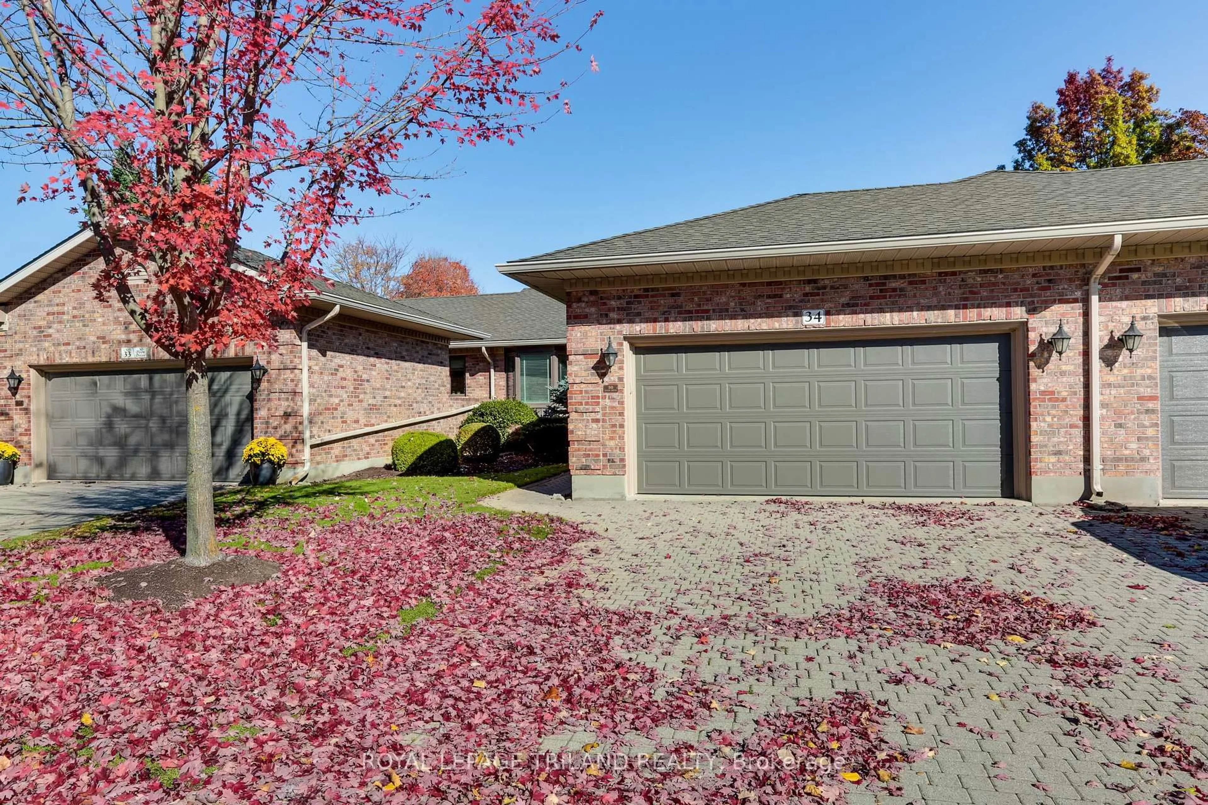 Home with brick exterior material, street for 30 DOON Dr #34, London North Ontario N5X 3P1