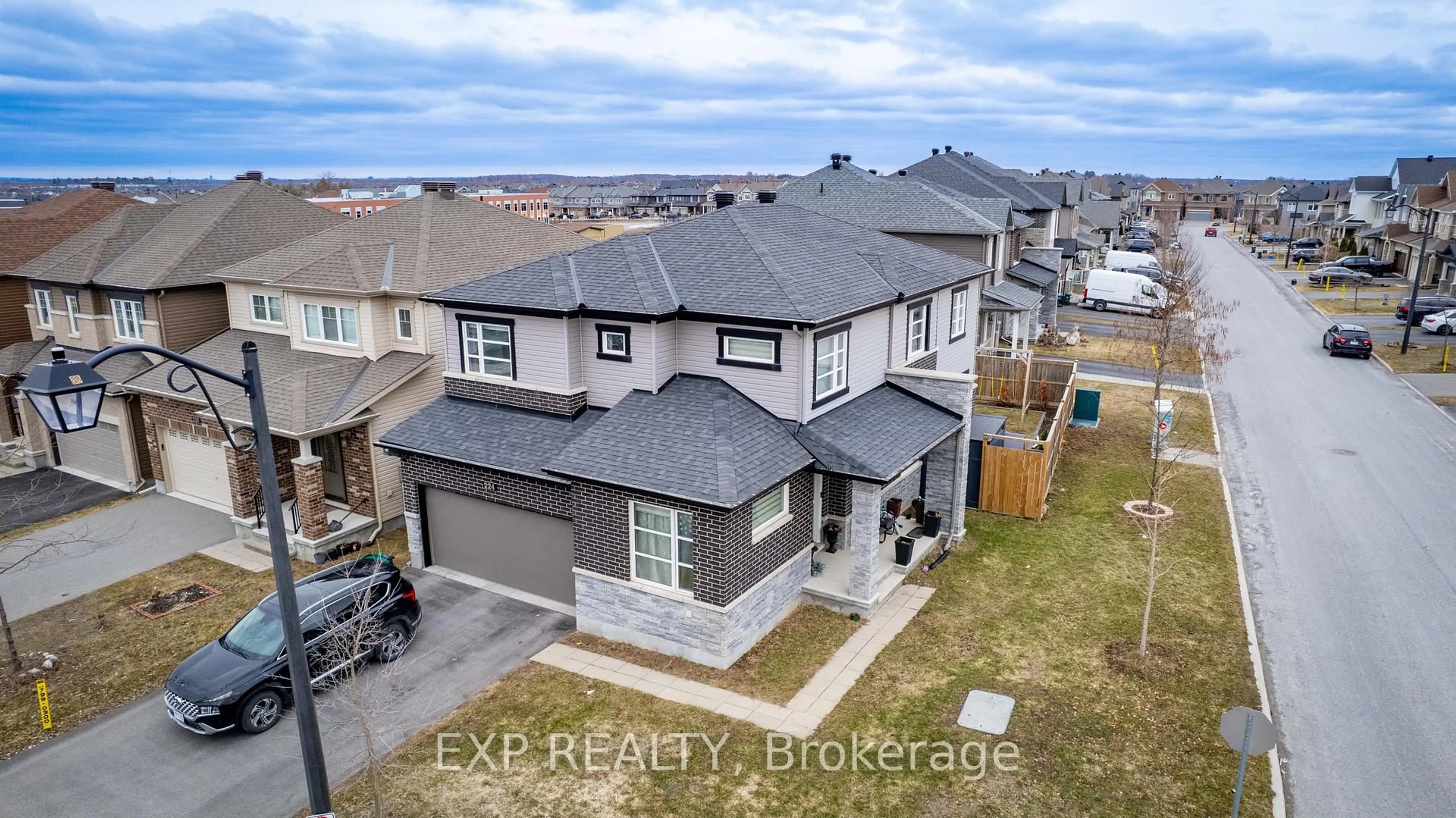 A pic from outside/outdoor area/front of a property/back of a property/a pic from drone, street for 224 Alex Polowin Ave, Ottawa Ontario K2J 6E7
