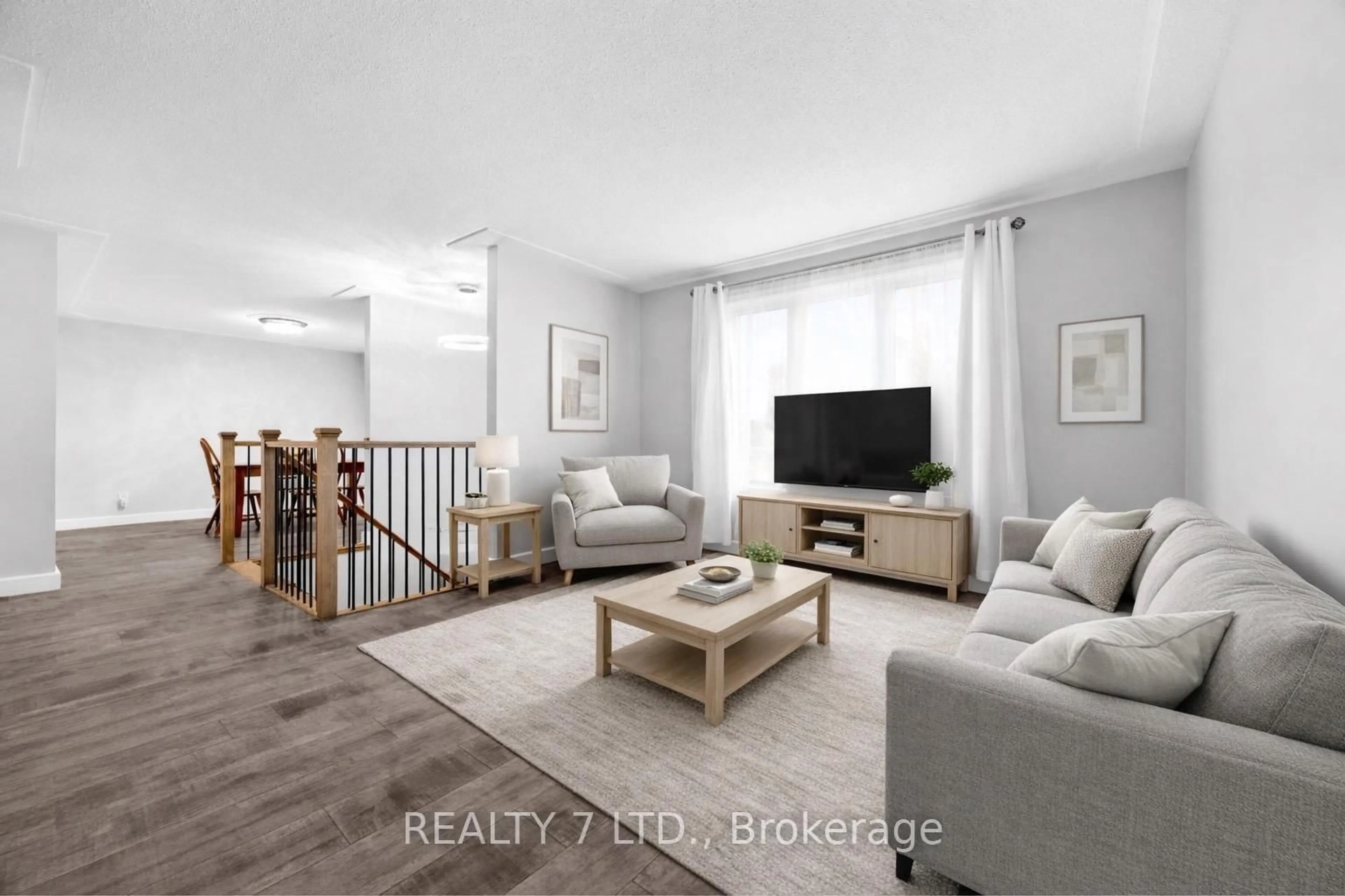 Living room with furniture, unknown for 6479 BURWOOD Ave, Niagara Falls Ontario L2H 1Z6