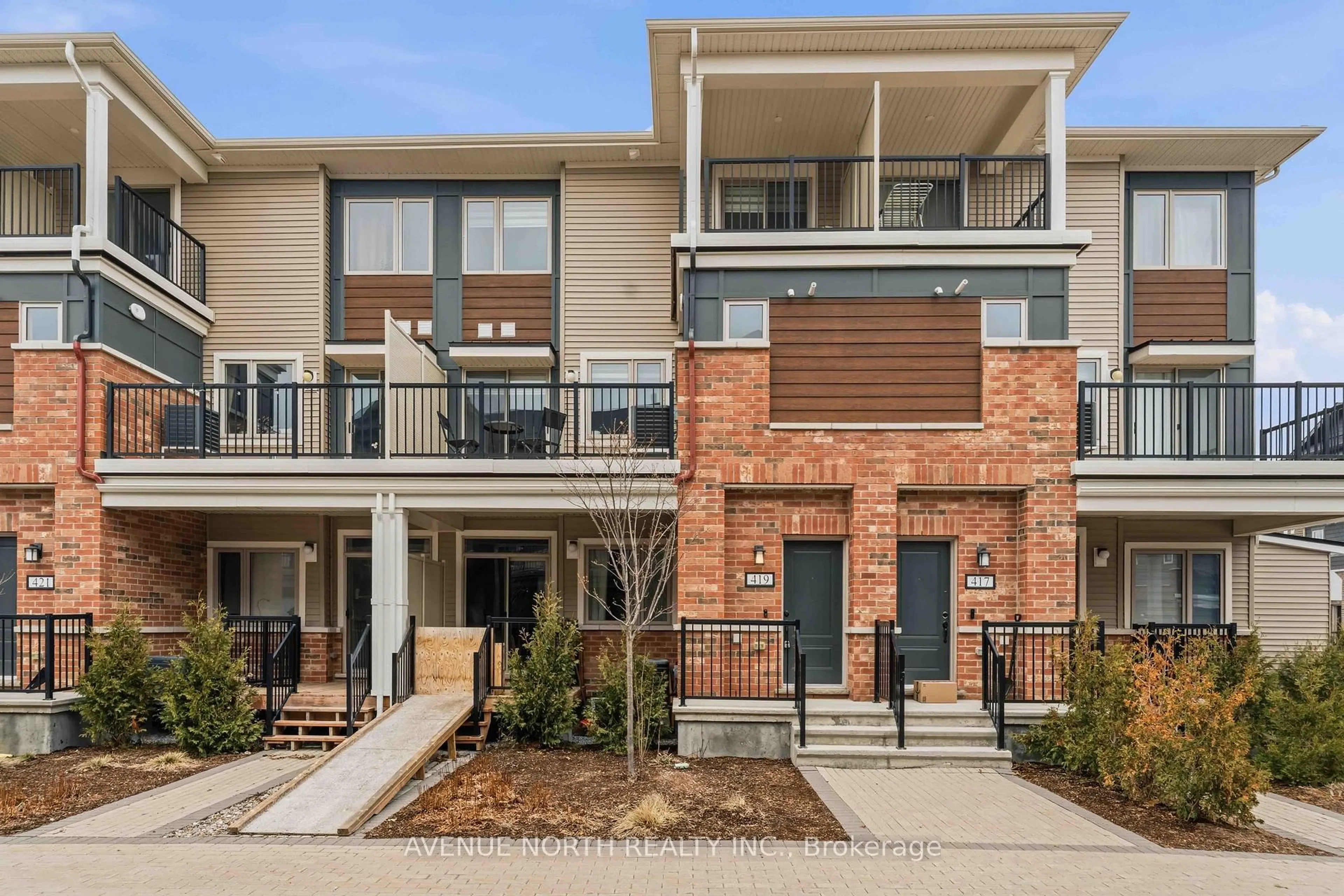 Home with brick exterior material, street for 419 Pilot Private, Ottawa Ontario K2V 0S3