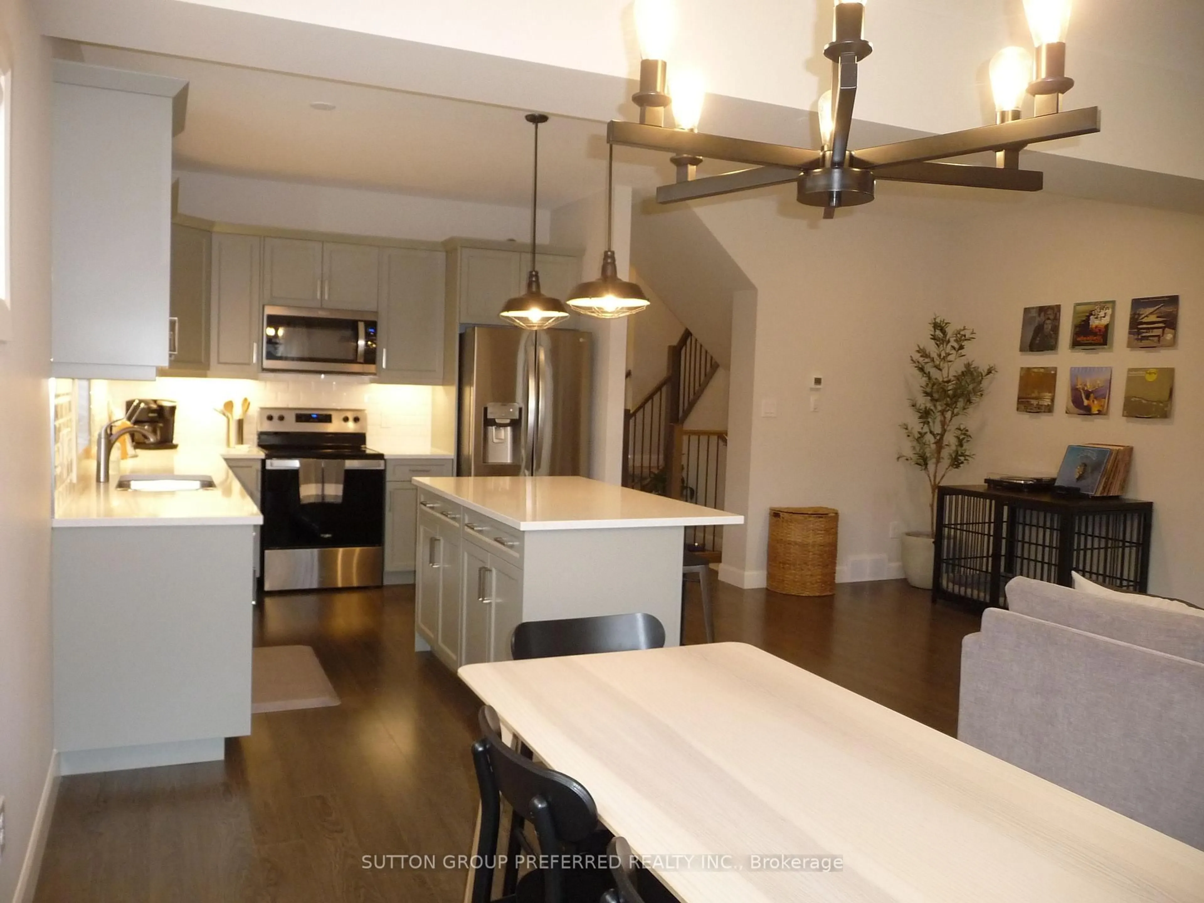 Open concept kitchen, unknown for 600 Guiness Way #30, London North Ontario N5X 0N4