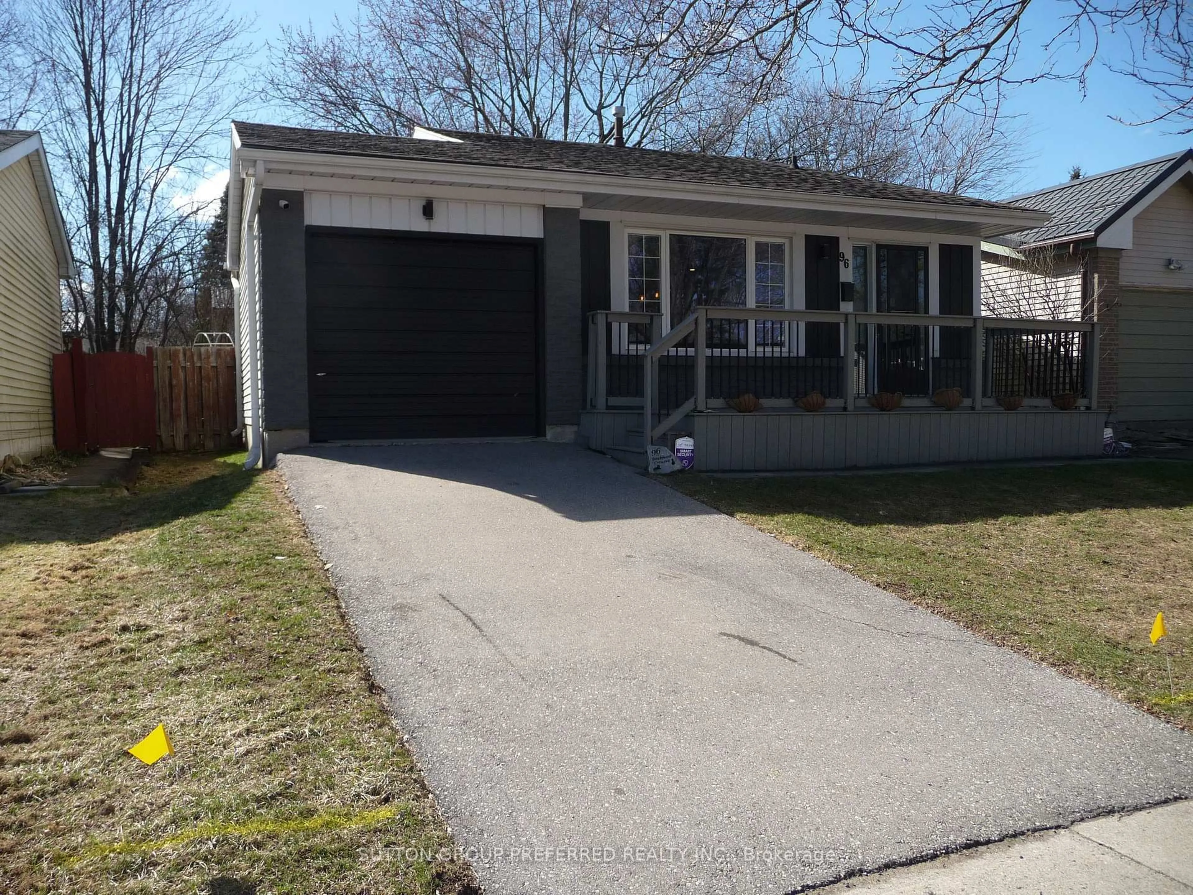 Home with vinyl exterior material, street for 96 Beechbank Cres, London South Ontario N6E 2P3