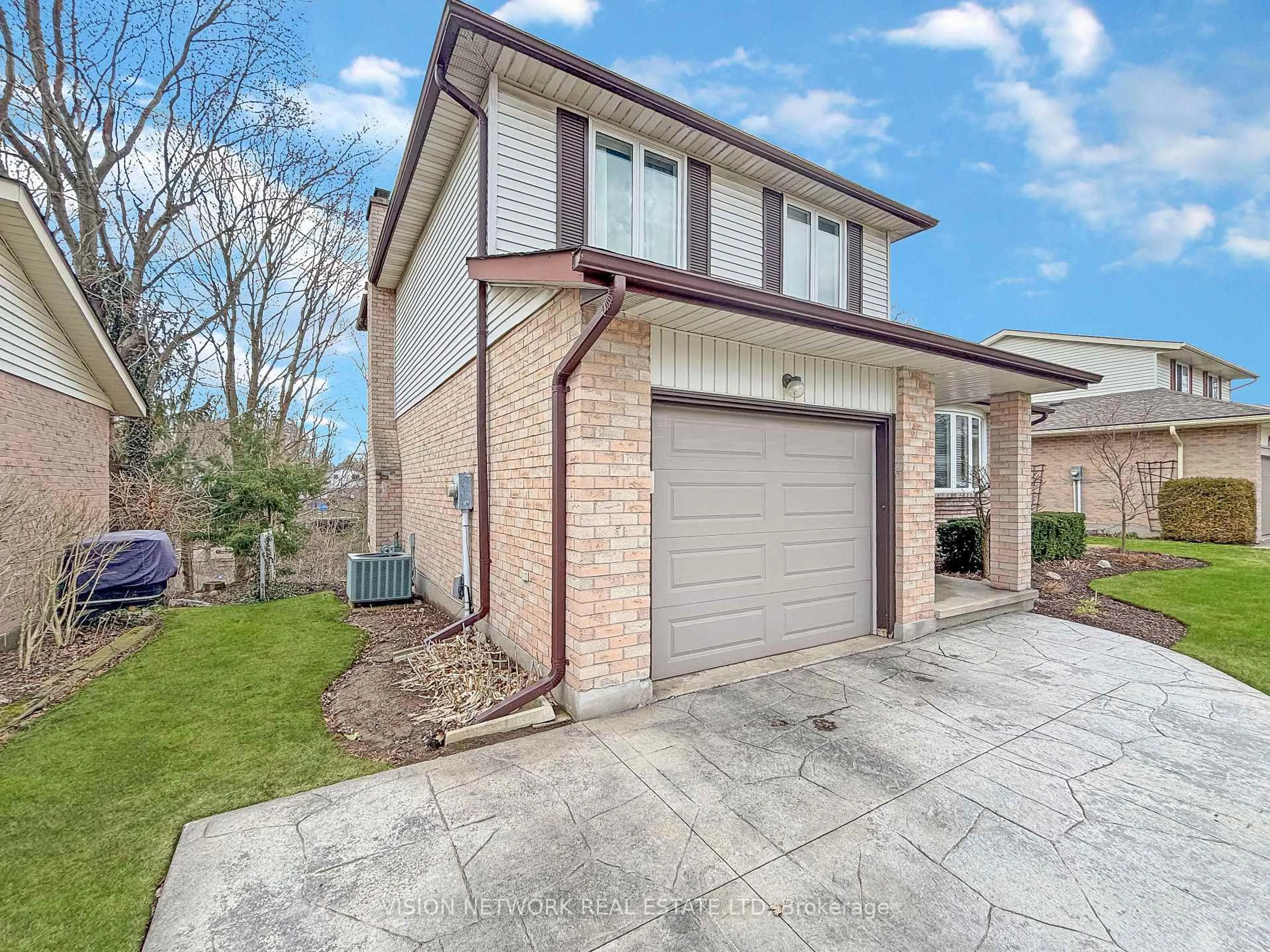 Home with brick exterior material, street for 48 Acorn Cres, London North Ontario N6G 3V4