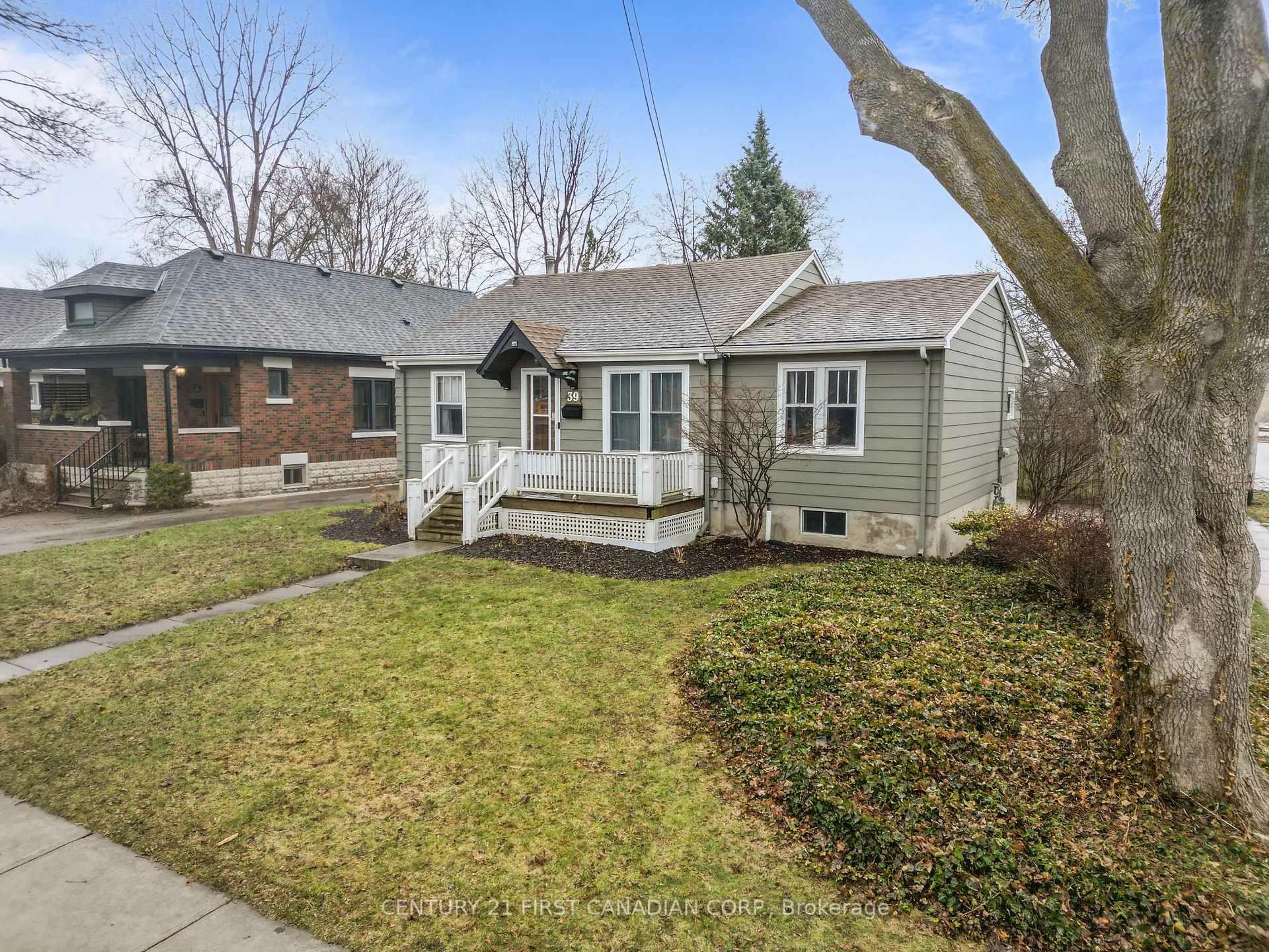 Unknown for 39 Raywood Ave, London South Ontario N6C 1Y6