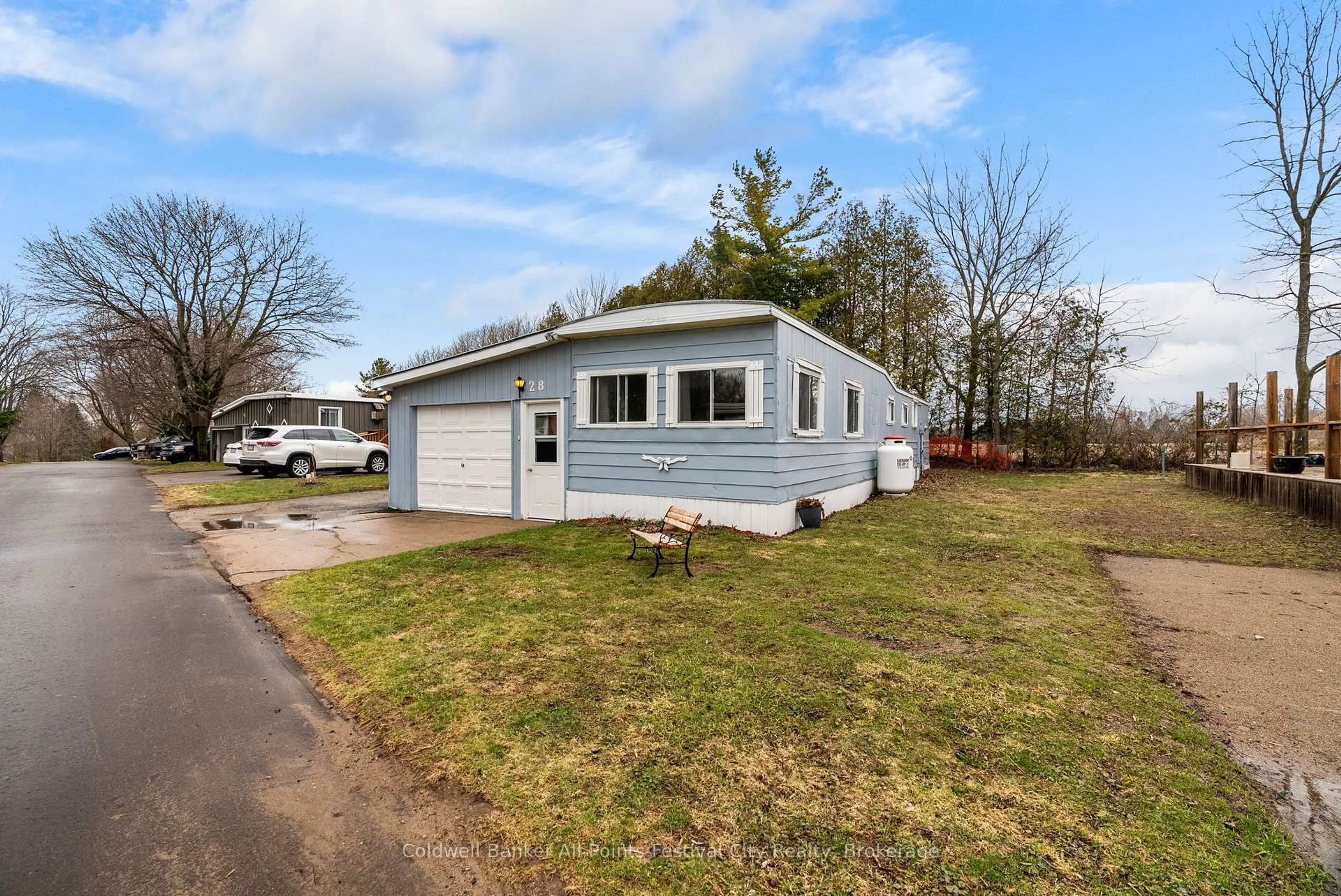 Unknown for 28 Sutton Dr, Ashfield-Colborne-Wawanosh Ontario N7A 3Y3