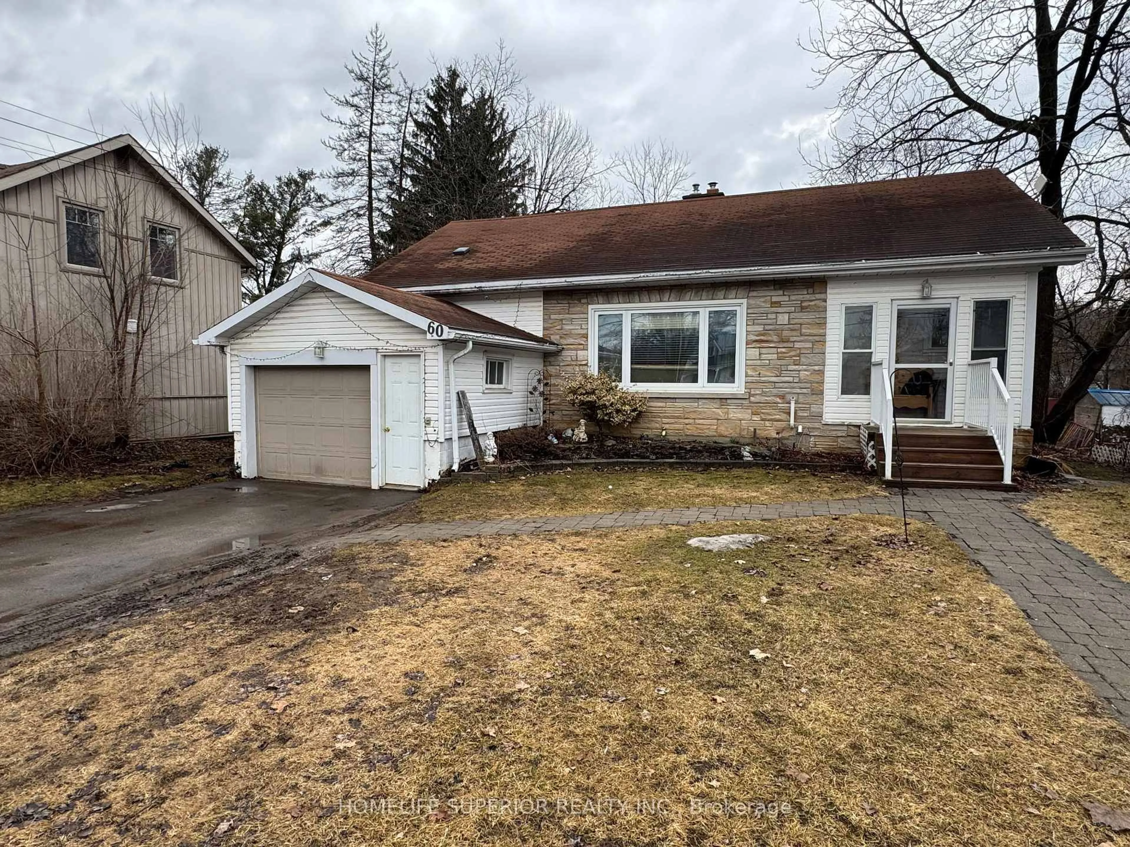 Unknown for 60 Forsyth St, Limoges Ontario K0K 2M0