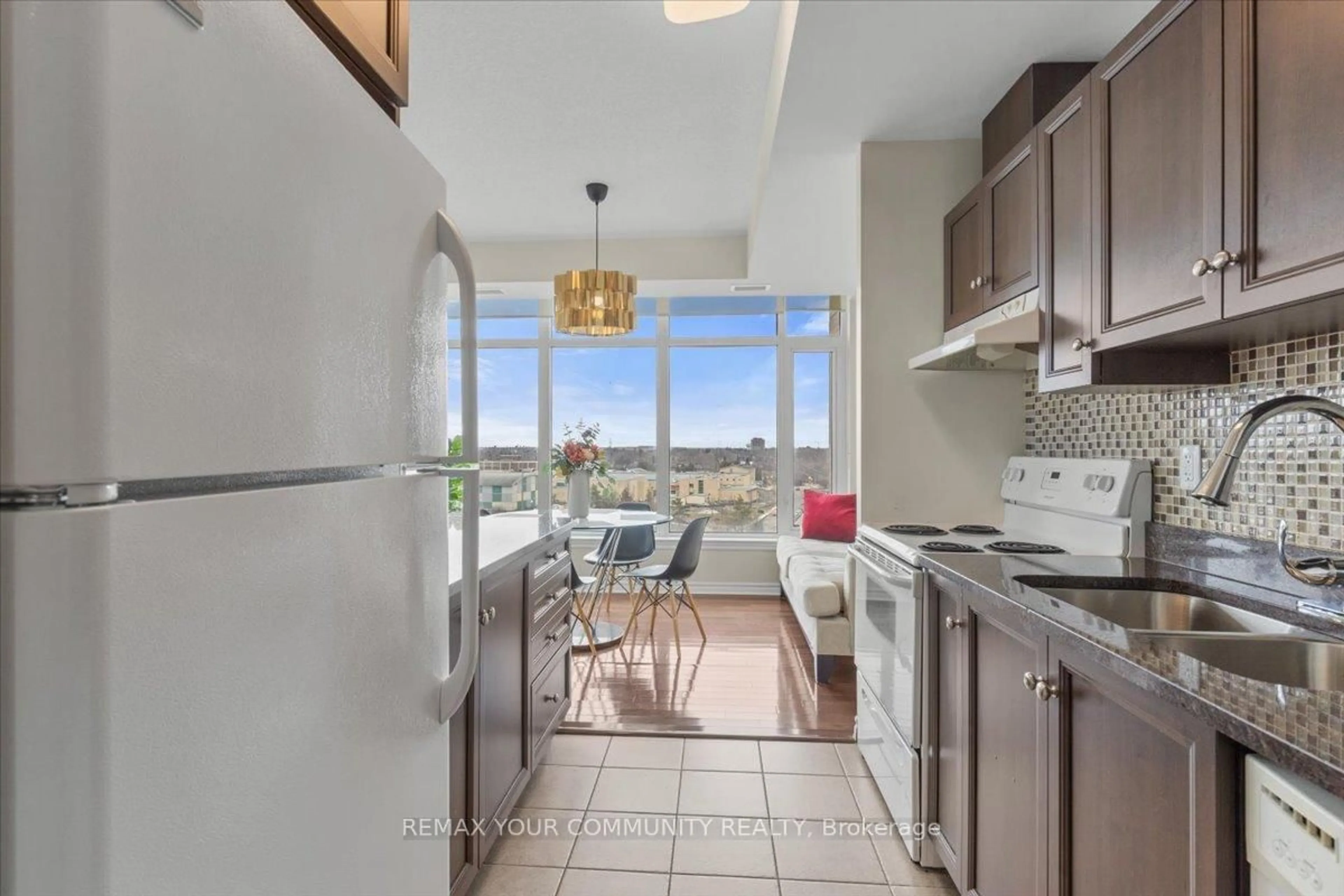 Unknown for 100 Roger Guindon Ave #802, Ottawa Ontario K1G 3Z7