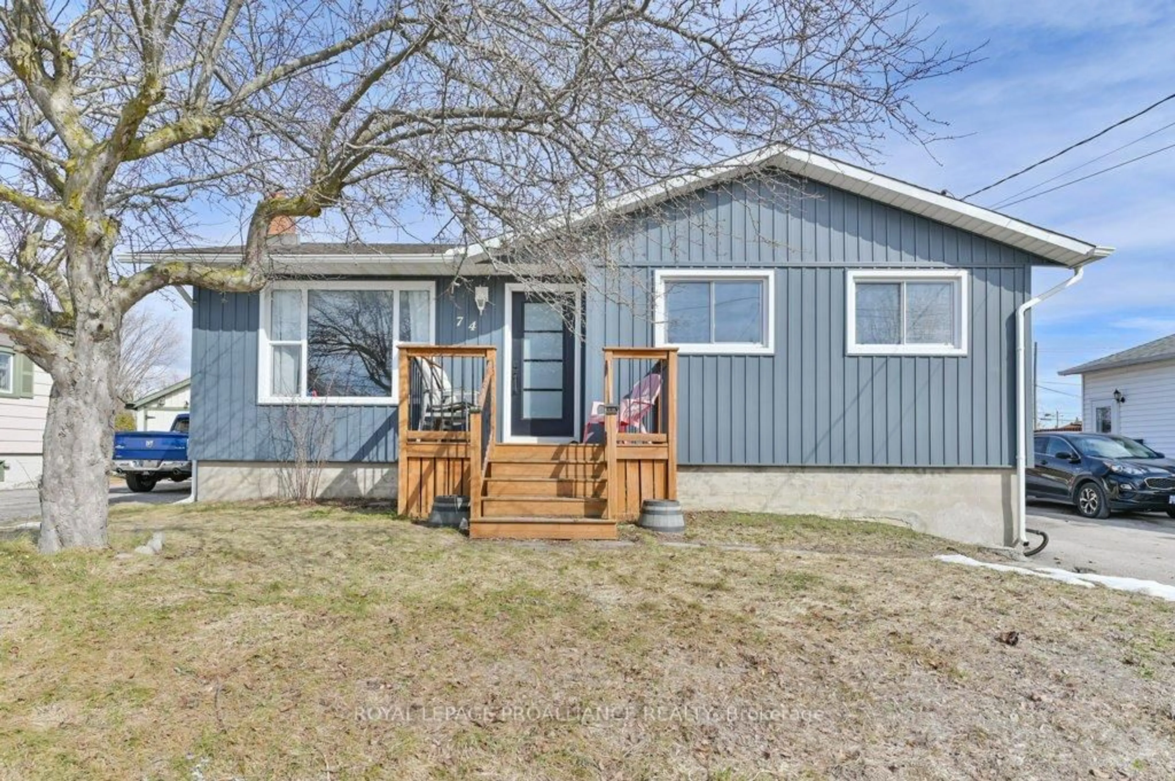 Home with vinyl exterior material, street for 74 Heber St, Quinte West Ontario K8V 1N1