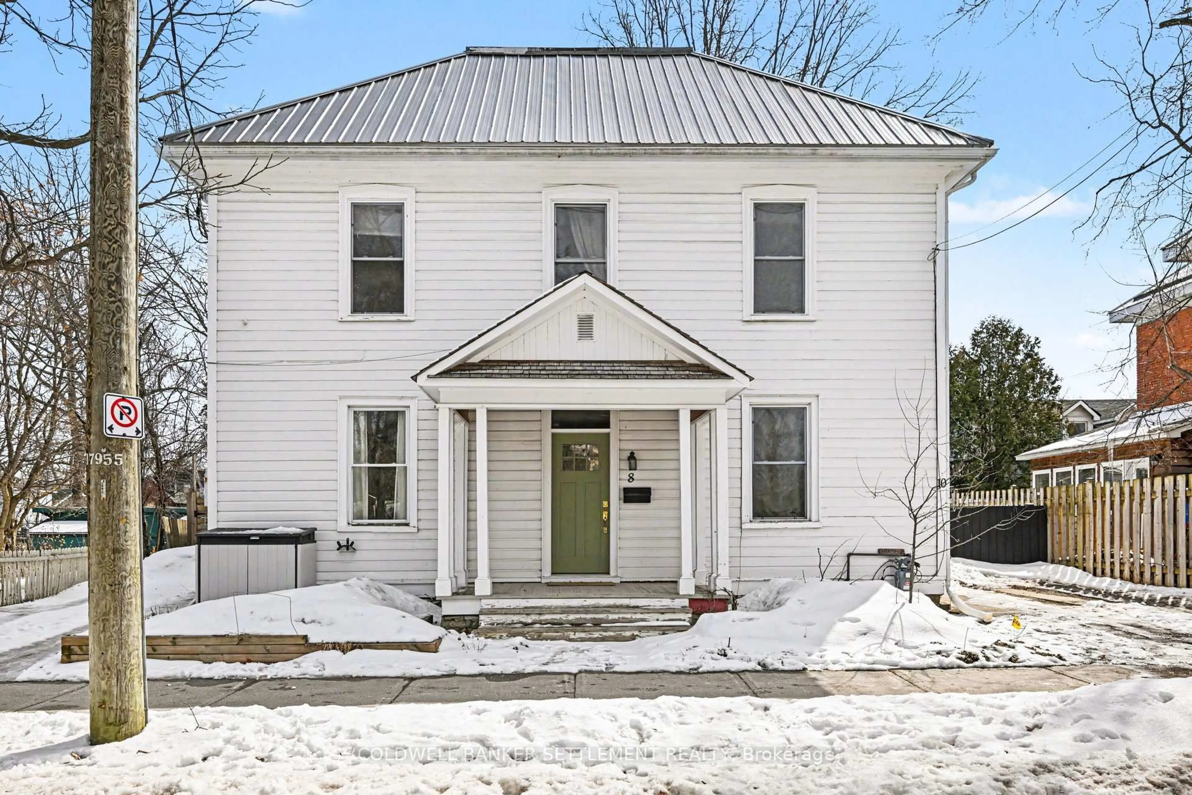 Home with brick exterior material, street for 8-10 D'arcy St, Perth Ontario K7H 2T8