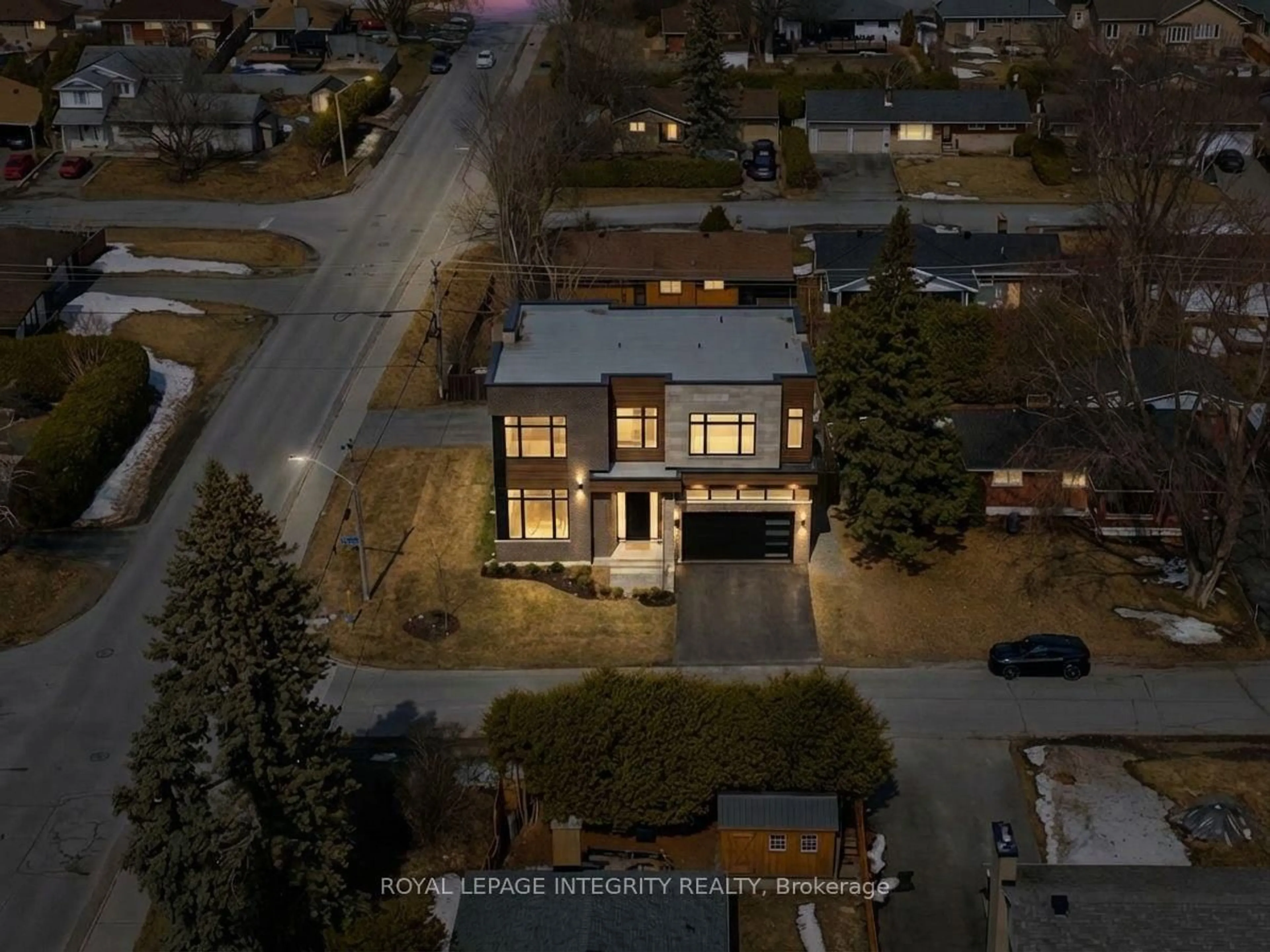 A pic from outside/outdoor area/front of a property/back of a property/a pic from drone, street for 65 DAVID Dr, Ottawa Ontario K2G 2N2