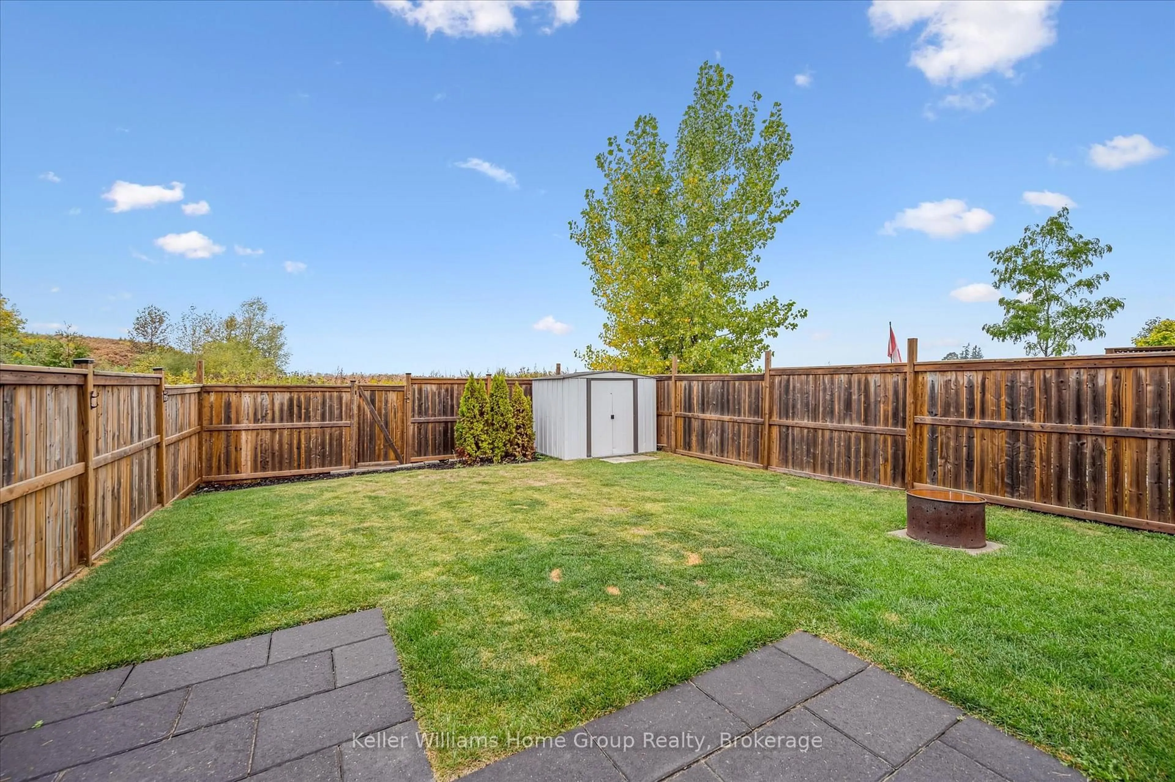 A pic from outside/outdoor area/front of a property/back of a property/a pic from drone, unknown for 151 COURTNEY St, Centre Wellington Ontario N1M 0E2