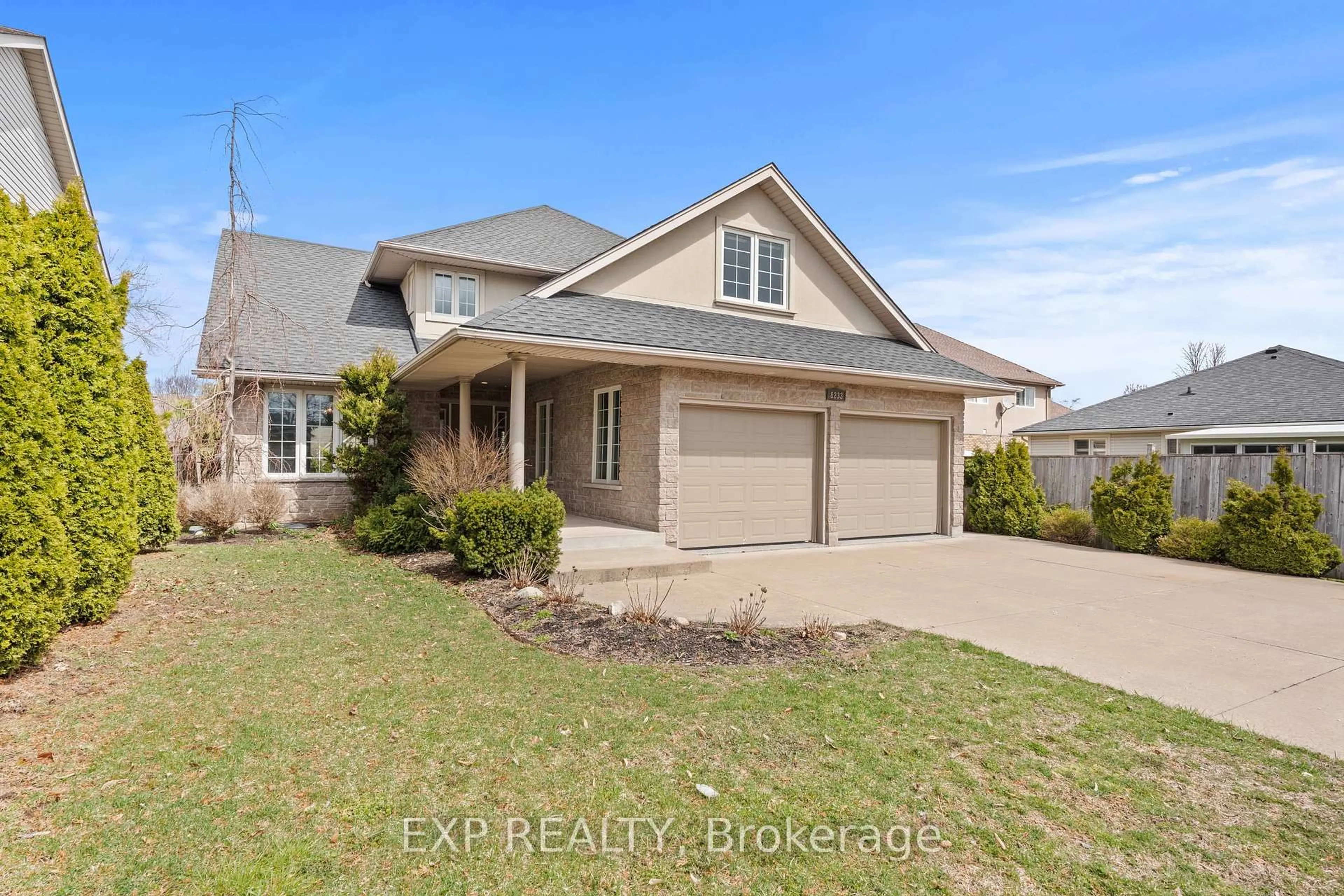 Unknown for 8233 Costabile Dr, Niagara Falls Ontario L2H 3L2