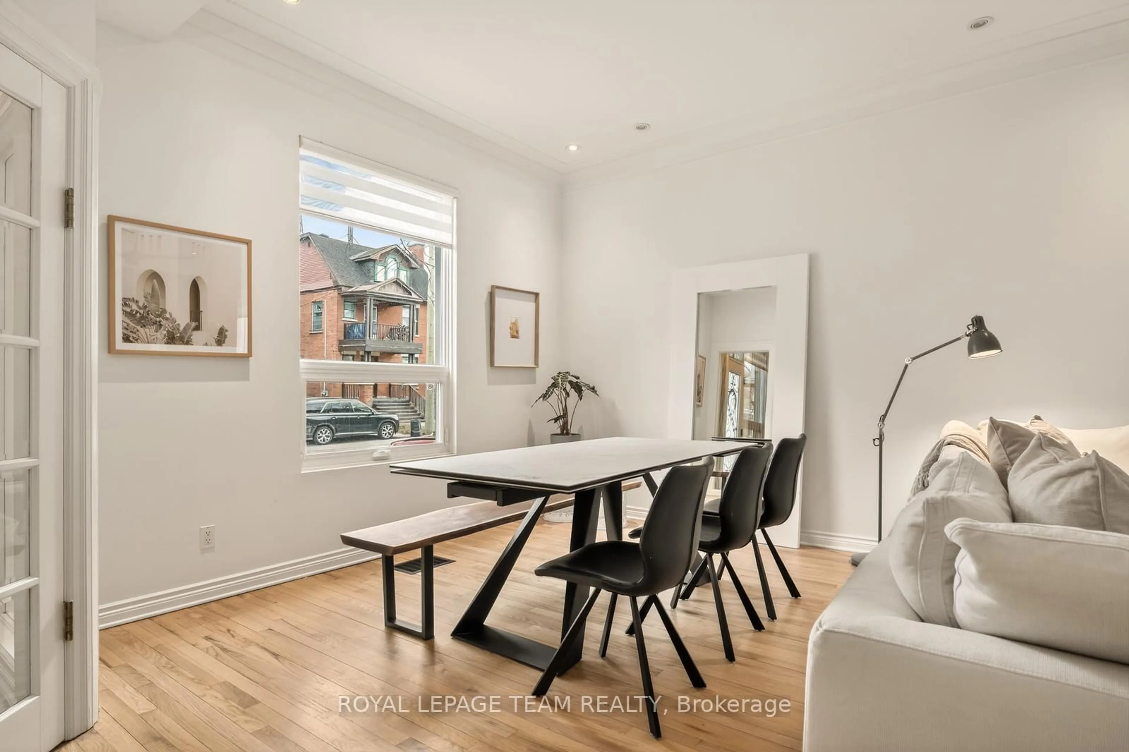 Dining room, unknown for 349 FRANK St, Ottawa Ontario K2P 0X9