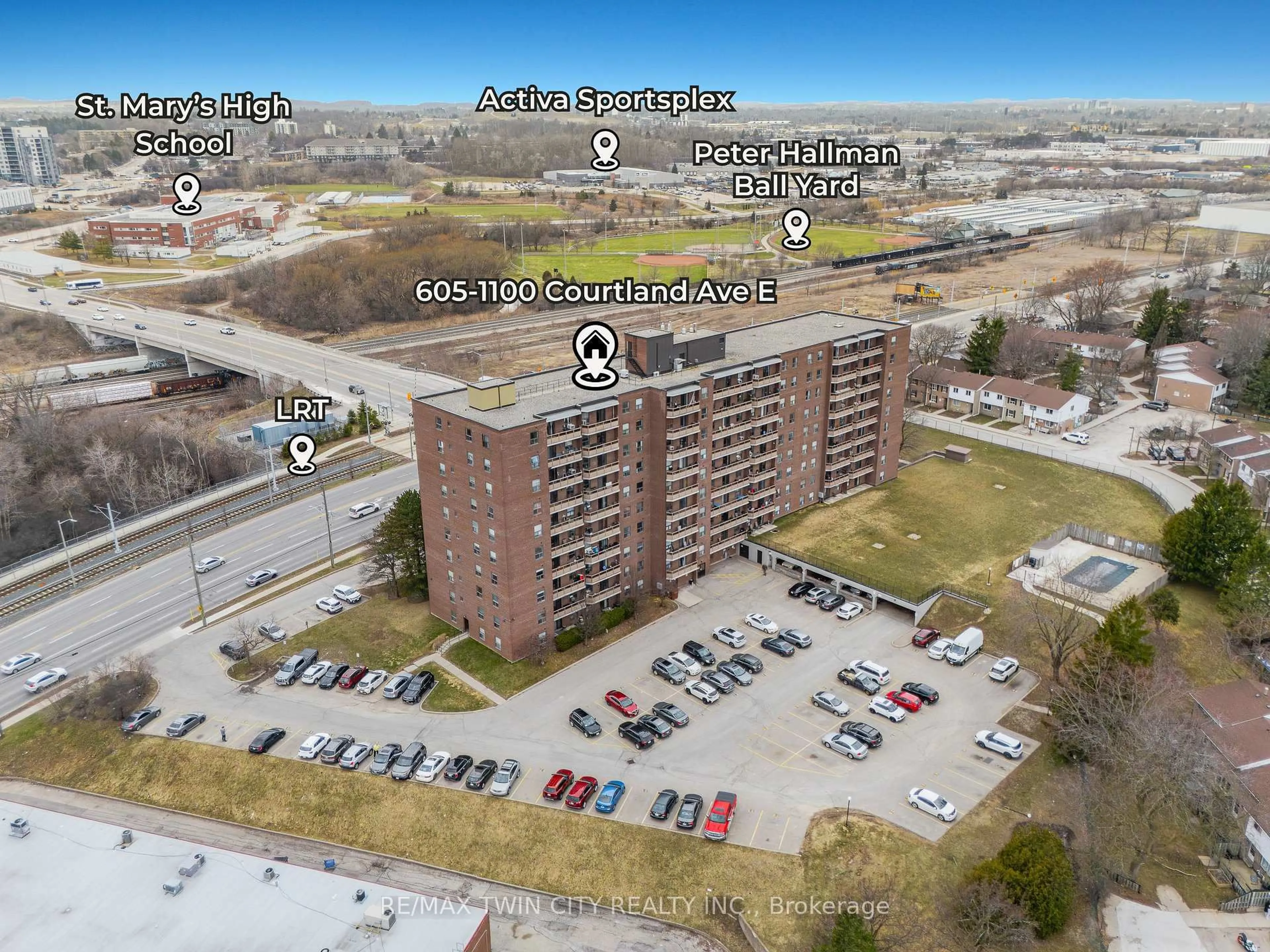 A pic from outside/outdoor area/front of a property/back of a property/a pic from drone, building for 1100 Courtland Ave #605, Kitchener Ontario N2C 2H9