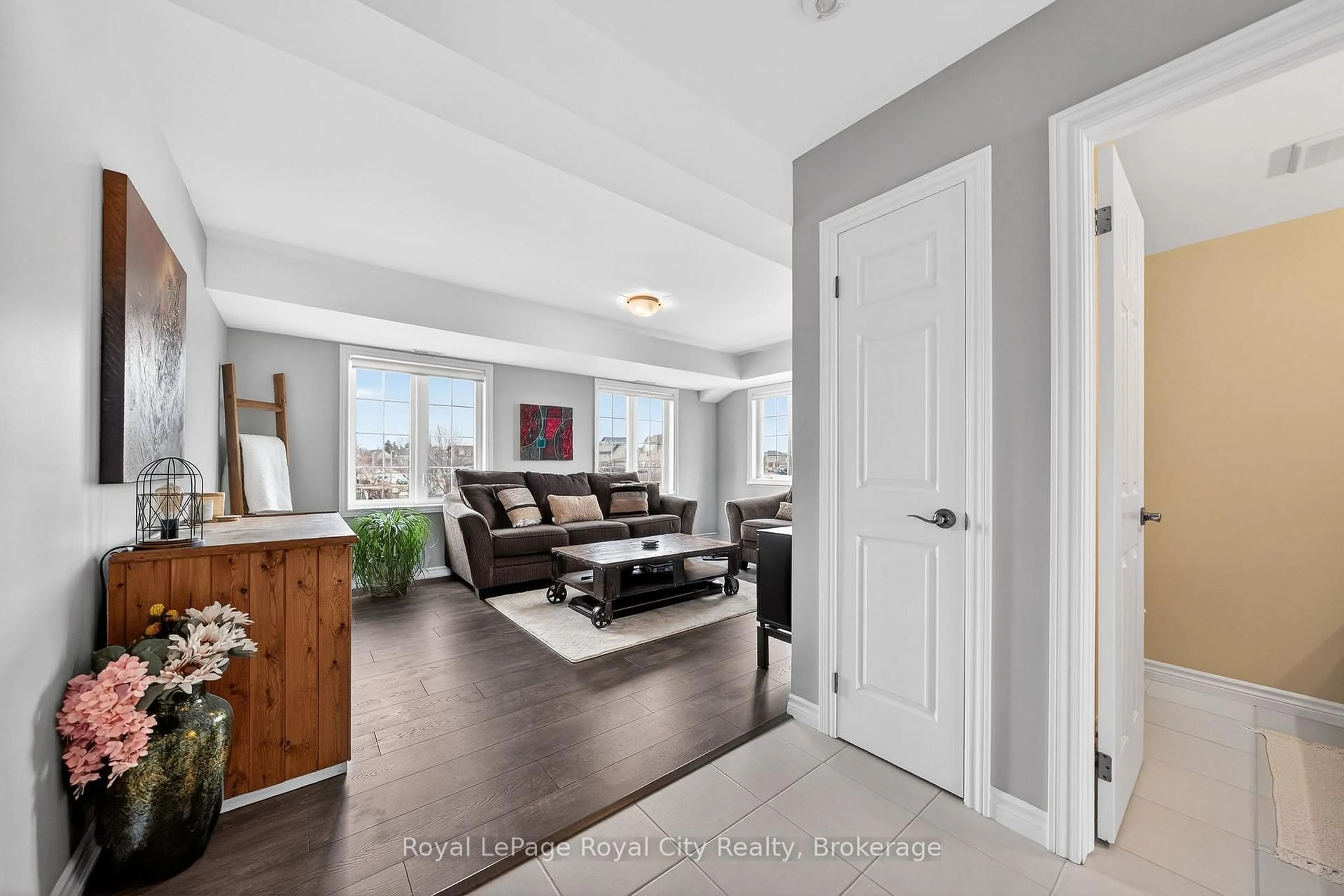 Living room with furniture, unknown for 85 Mullin Dr #1B, Guelph Ontario N1E 0R4