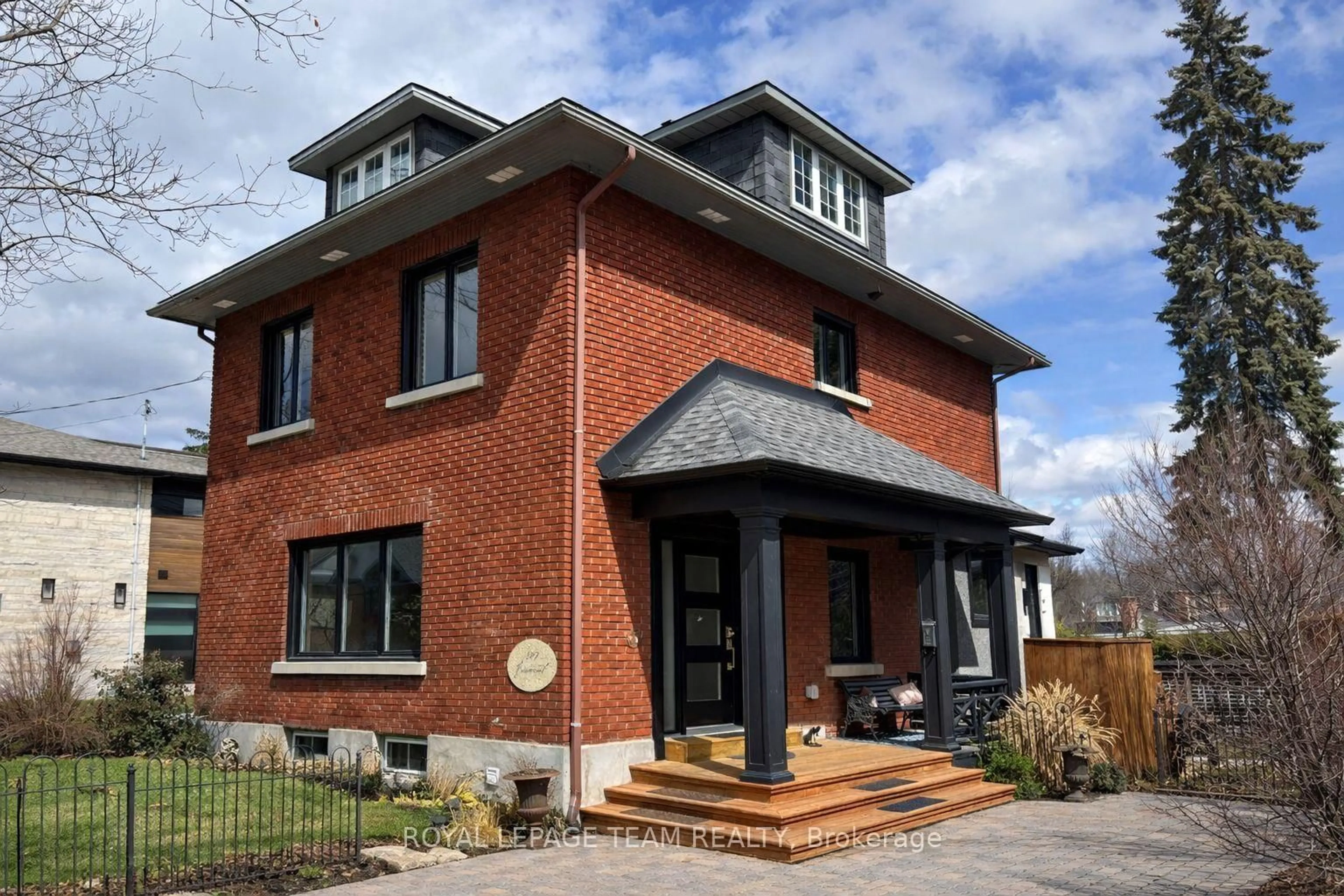 Home with brick exterior material, building for 307 Fairmont Ave, Ottawa Ontario K1Y 1Y5