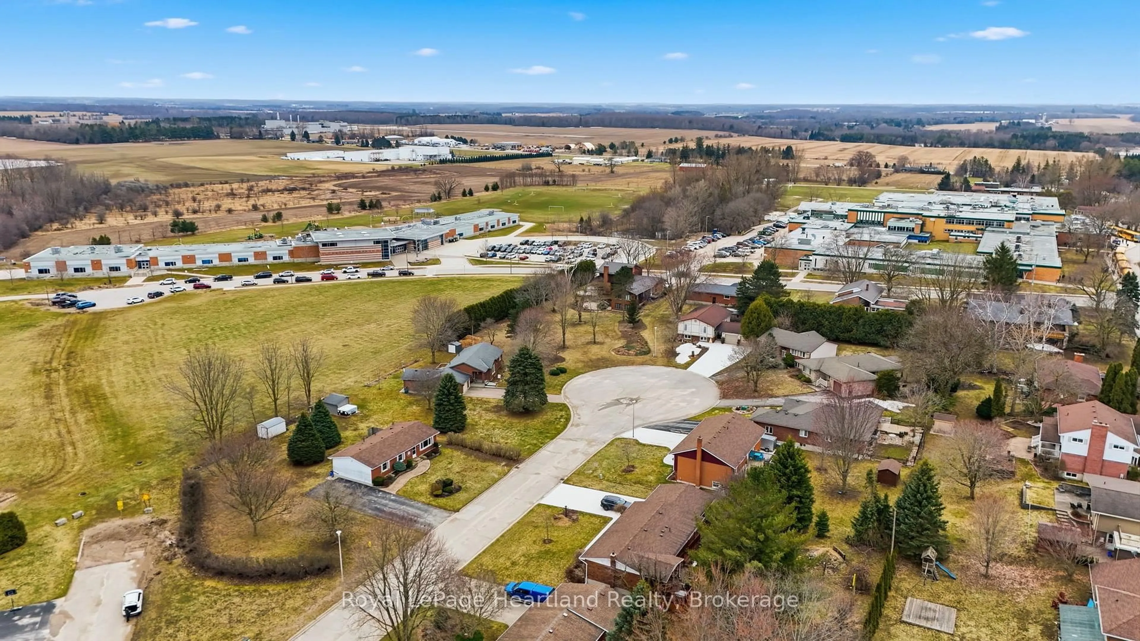 A pic from outside/outdoor area/front of a property/back of a property/a pic from drone, water/lake/river/ocean view for 284 MANOR Rd, North Huron Ontario N0G 2W0