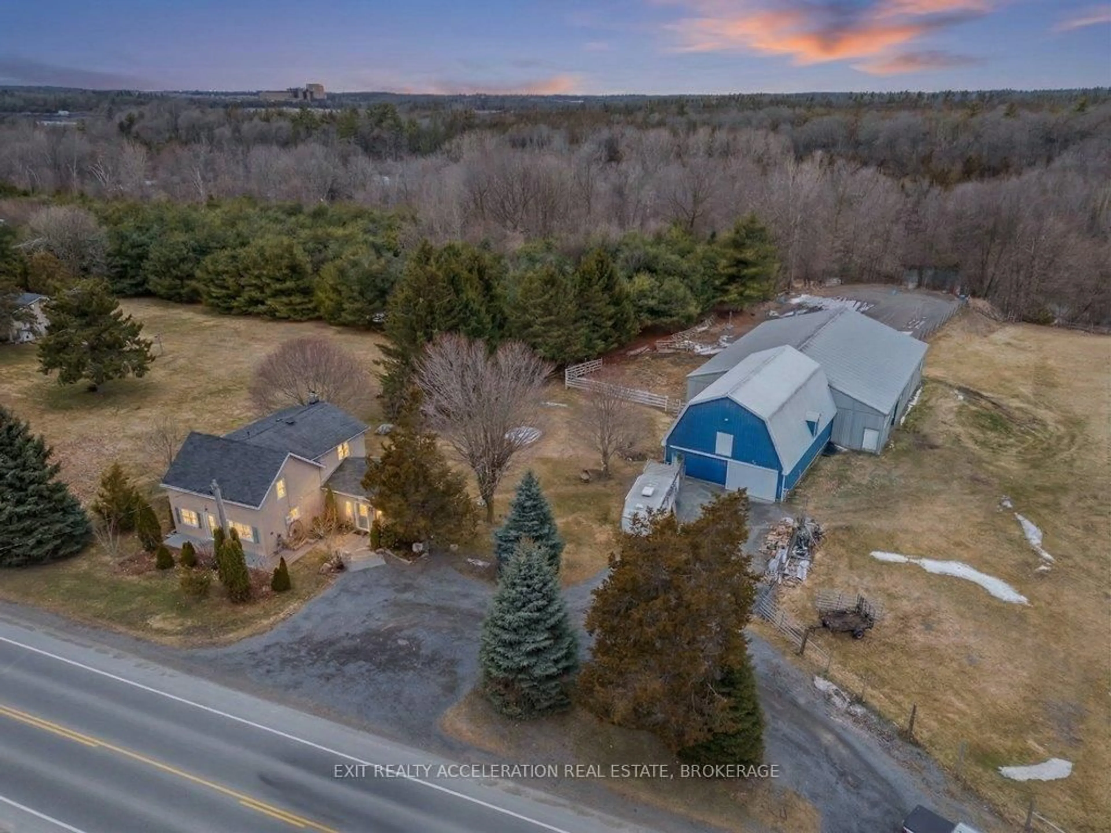A pic from outside/outdoor area/front of a property/back of a property/a pic from drone, unknown for 1125 County Rd 1, Plantagenet Ontario K7R 3L2