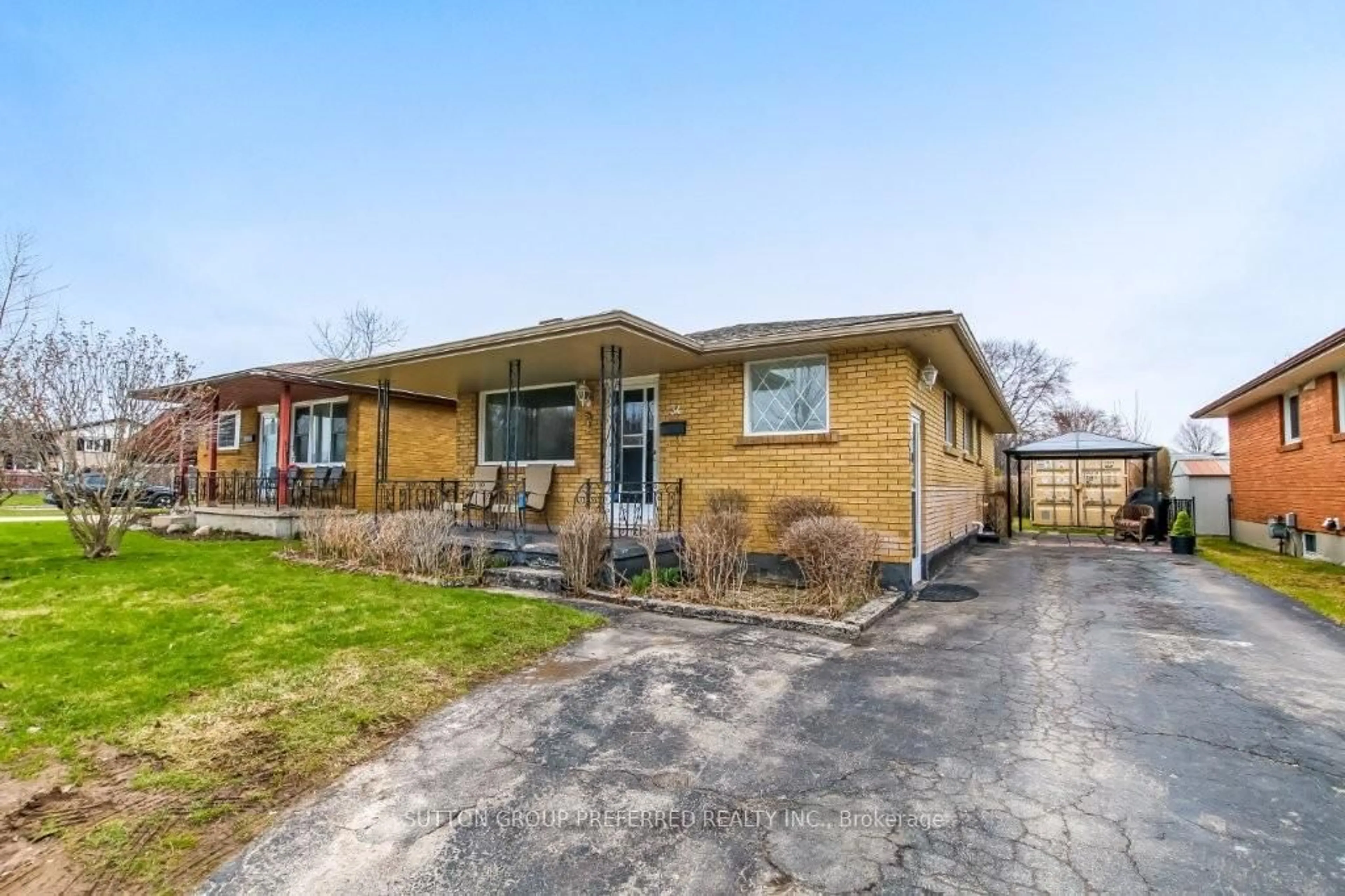 Home with brick exterior material, street for 34 Wexford Ave, London East Ontario N5V 1L7