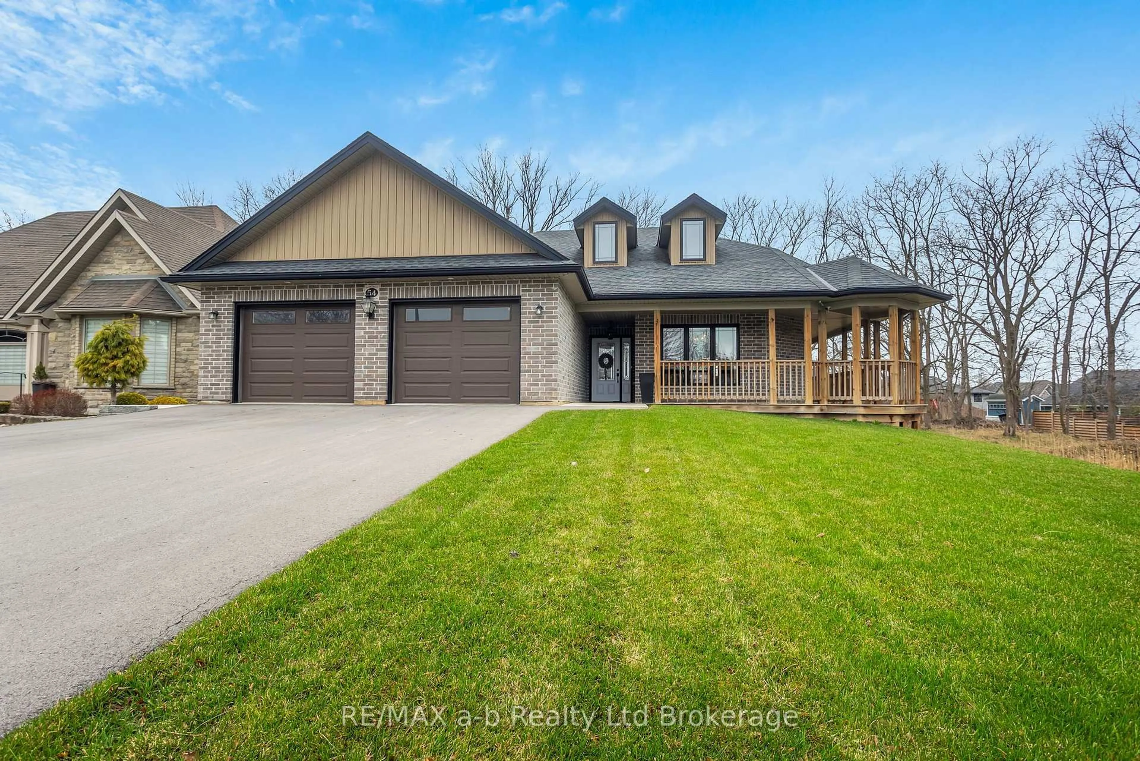 Home with brick exterior material, street for 54 Albert St, Norwich Ontario N0J 1P0