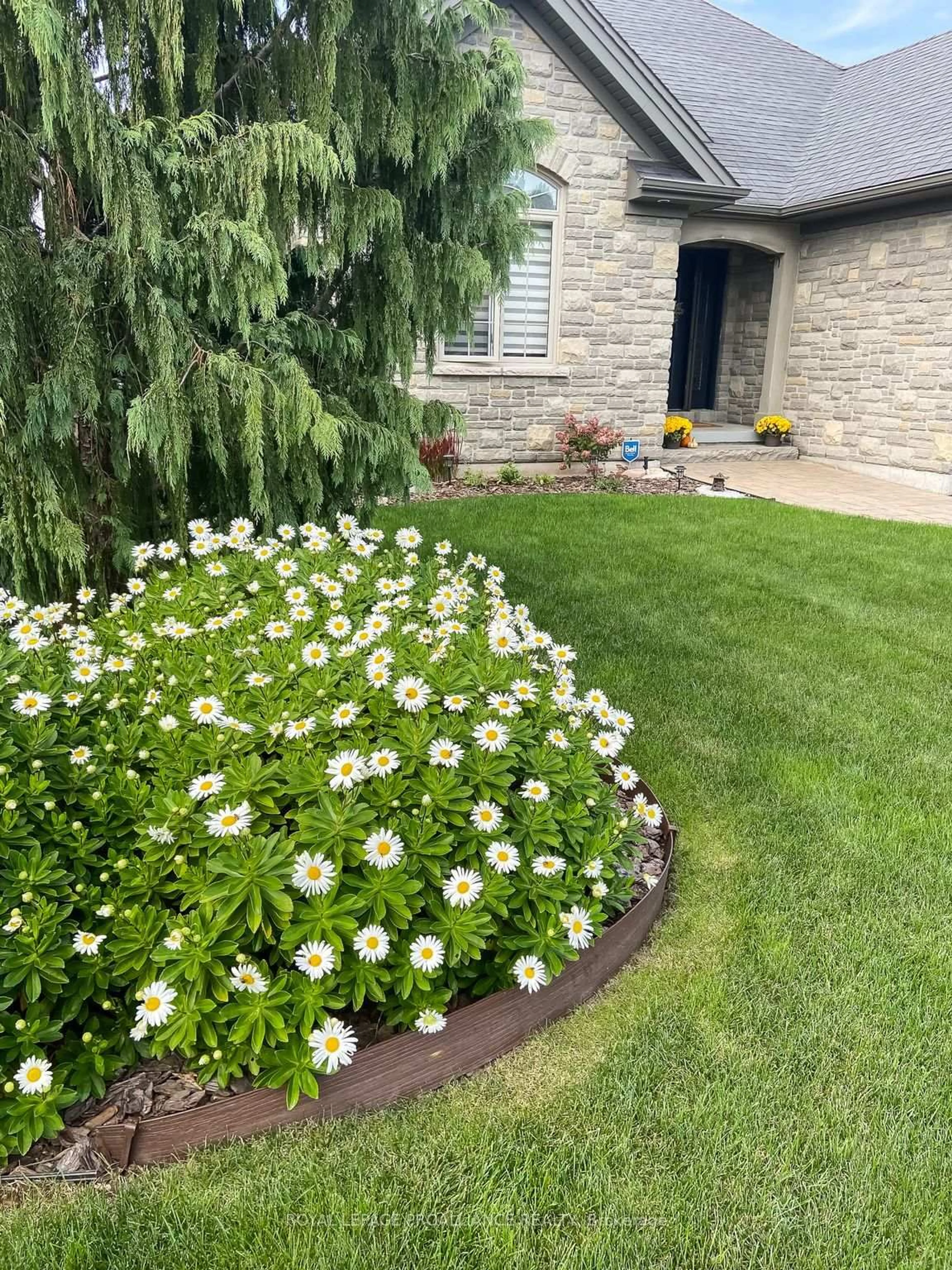 Unknown for 9 Rosslyn Dr, Brighton Ontario K0K 1H0