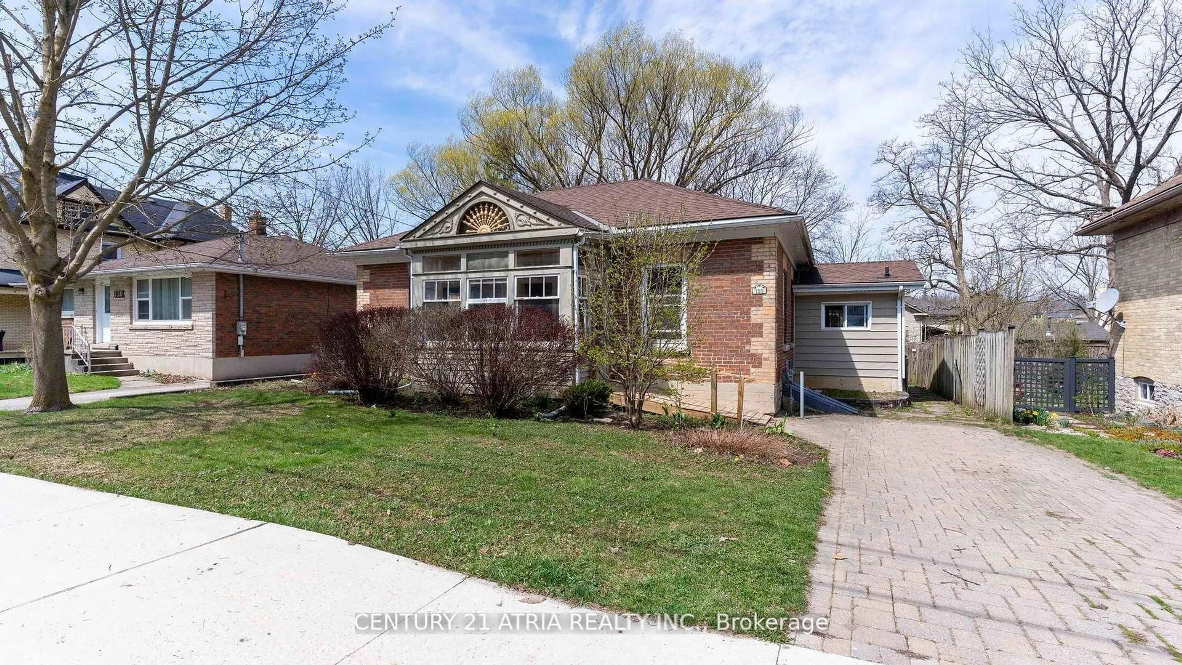 Home with brick exterior material, street for 130 Wellington St, St. Marys Ontario N4X 1A6