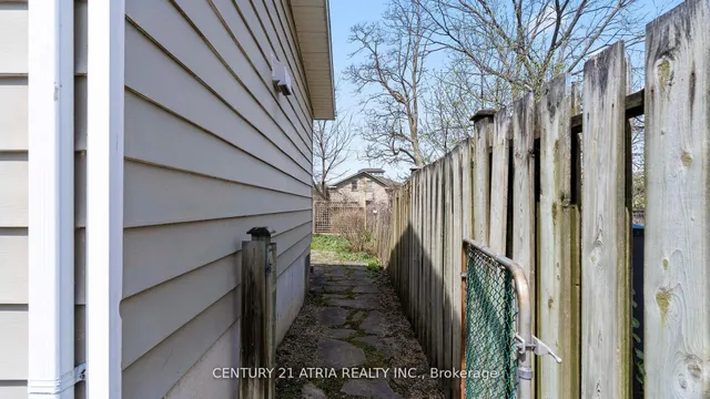 130 Wellington St, St. Marys 4