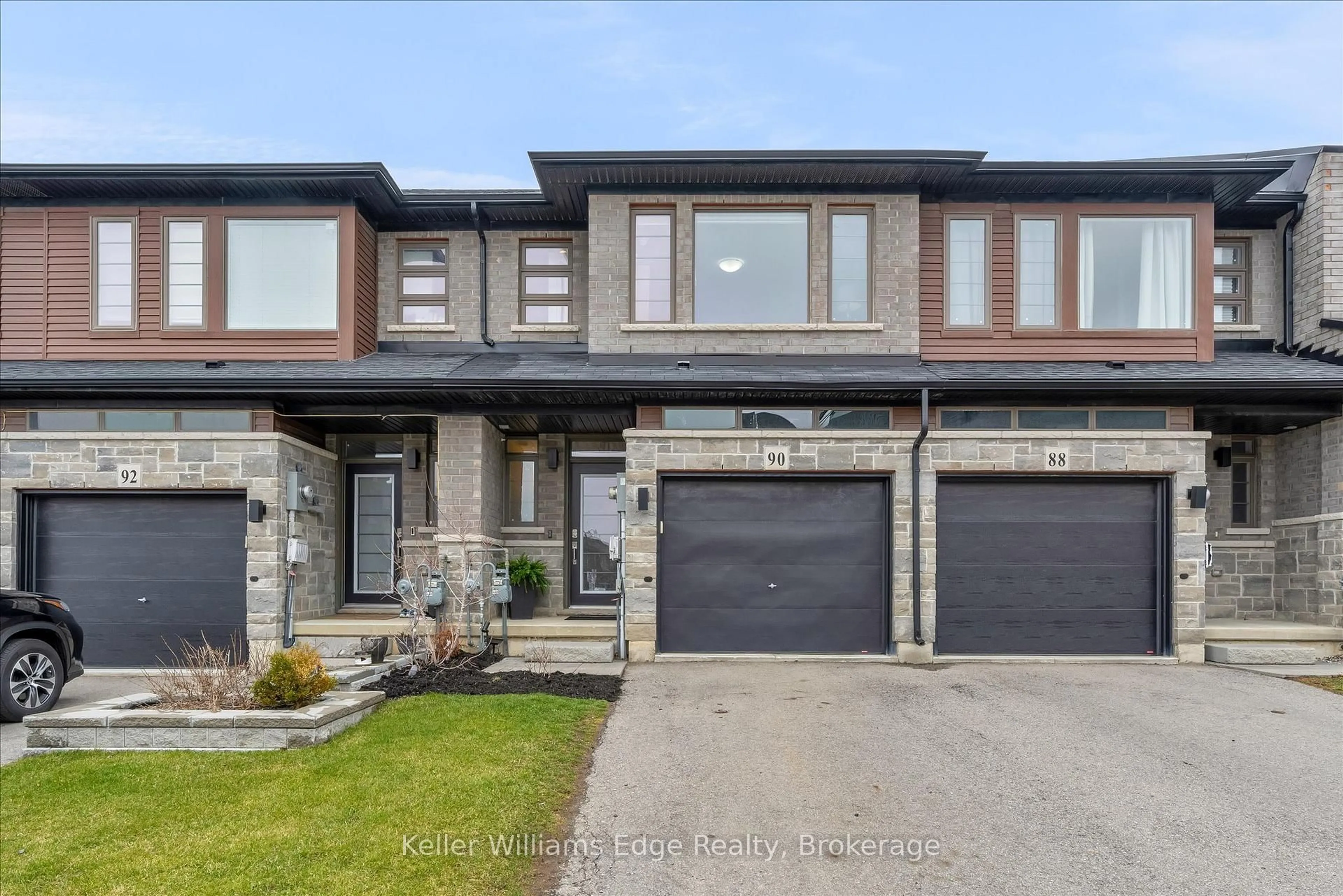 Home with brick exterior material, street for 90 Soho St, Hamilton Ontario L8J 0L4