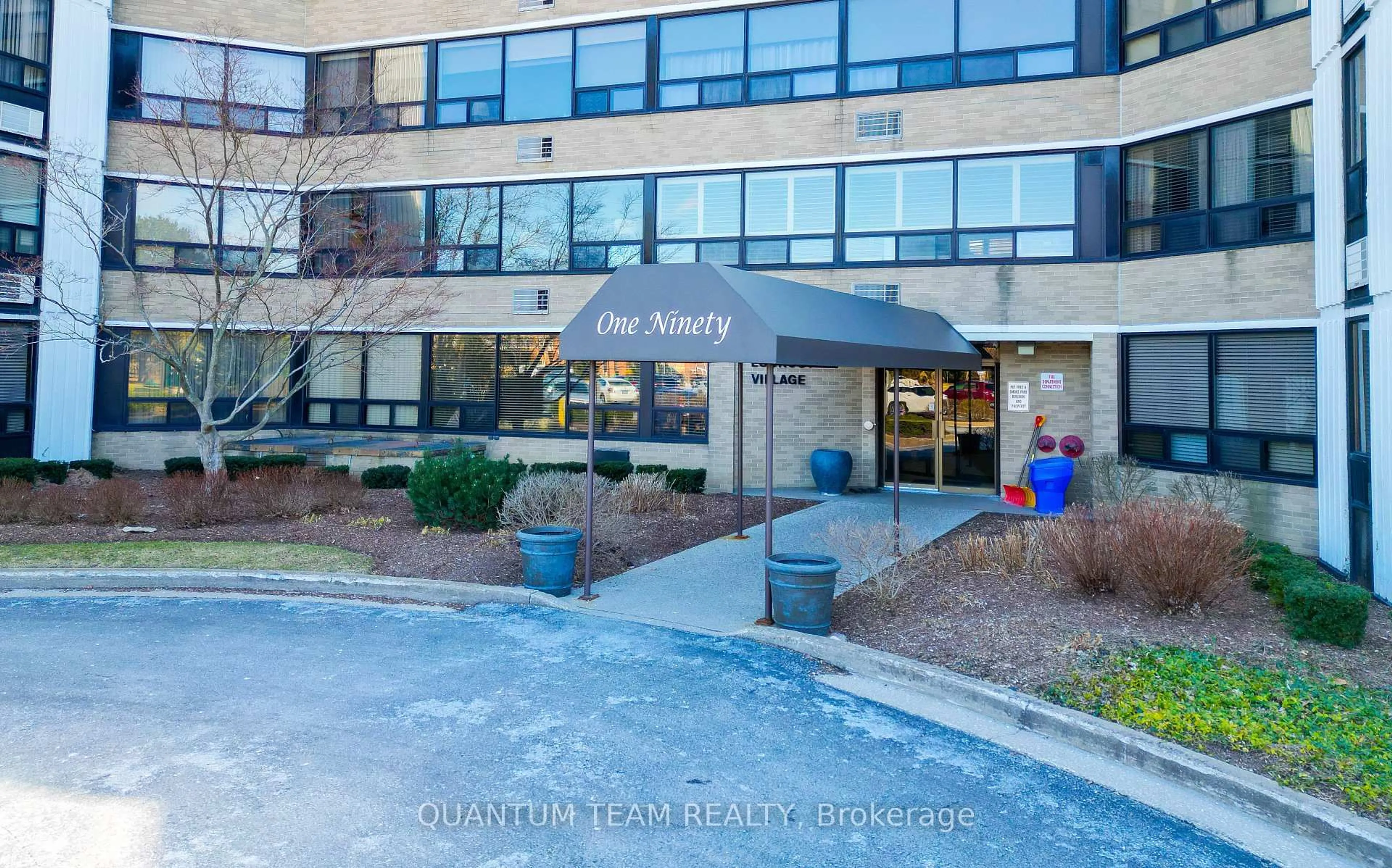 Unknown for 190 HWY 20 W #409A, Pelham Ontario L3E 0V6