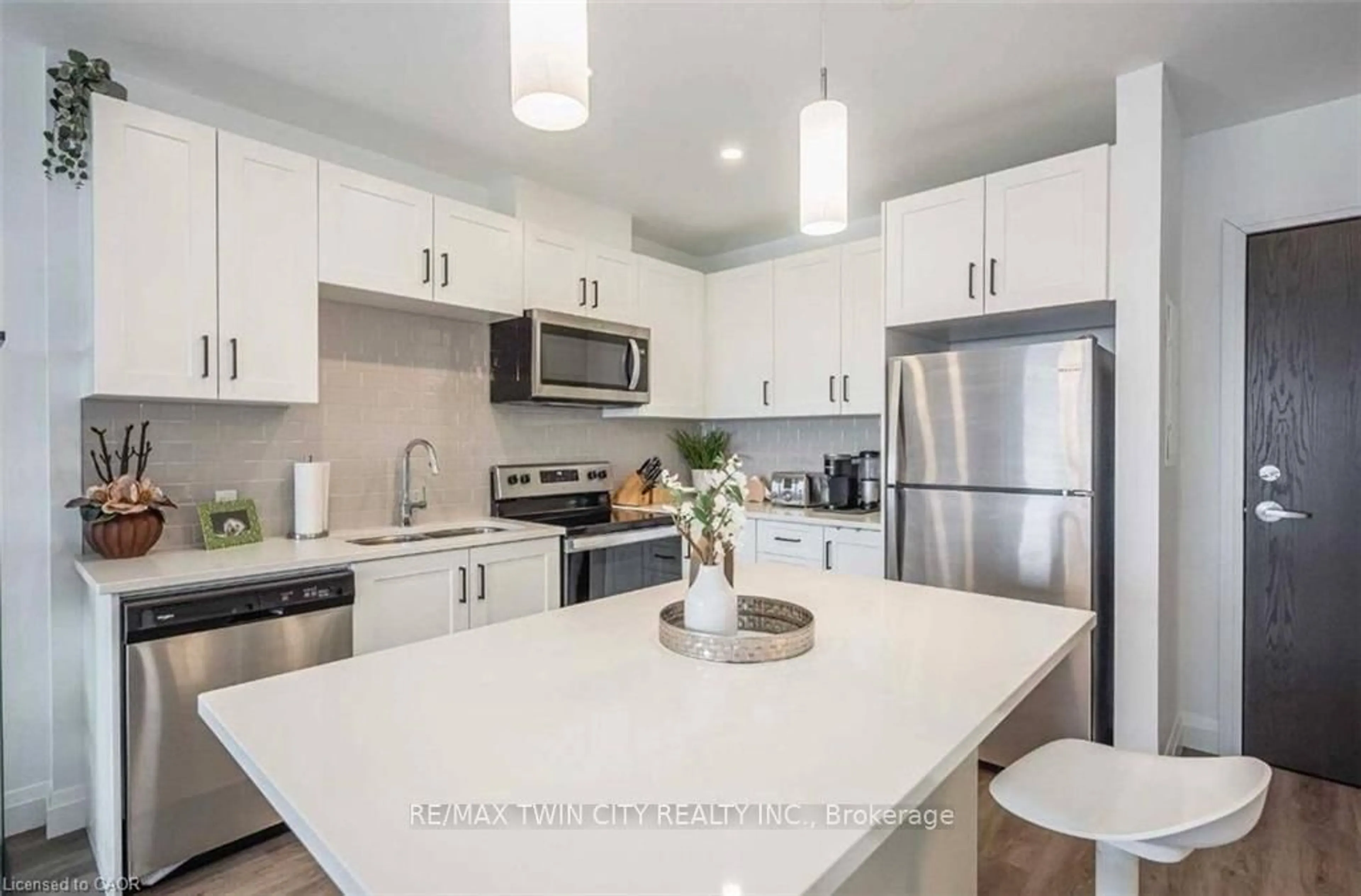 Open concept kitchen, unknown for 332 GOSLING Gdns #507, Guelph Ontario N1H 3A1