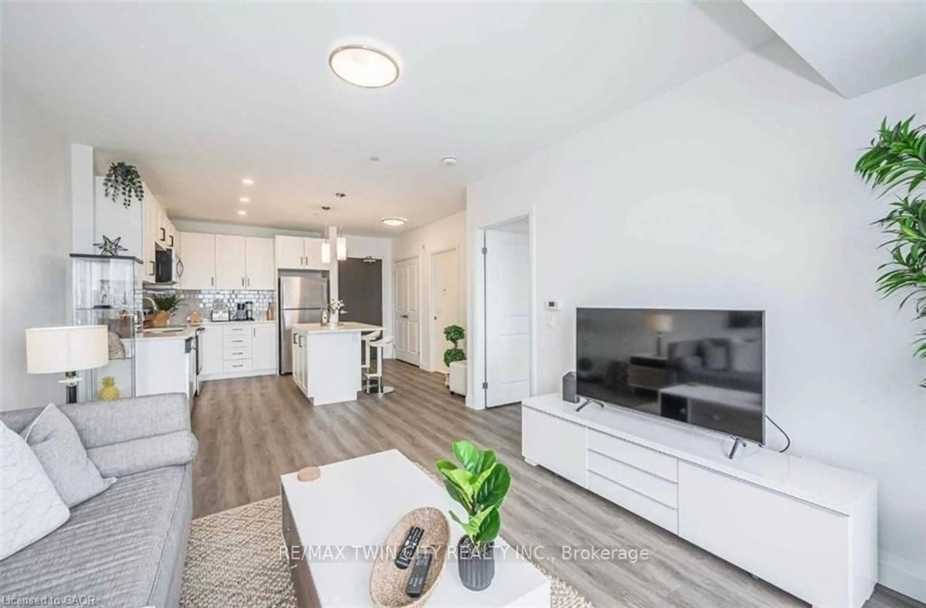 Open concept kitchen, unknown for 332 GOSLING Gdns #507, Guelph Ontario N1H 3A1