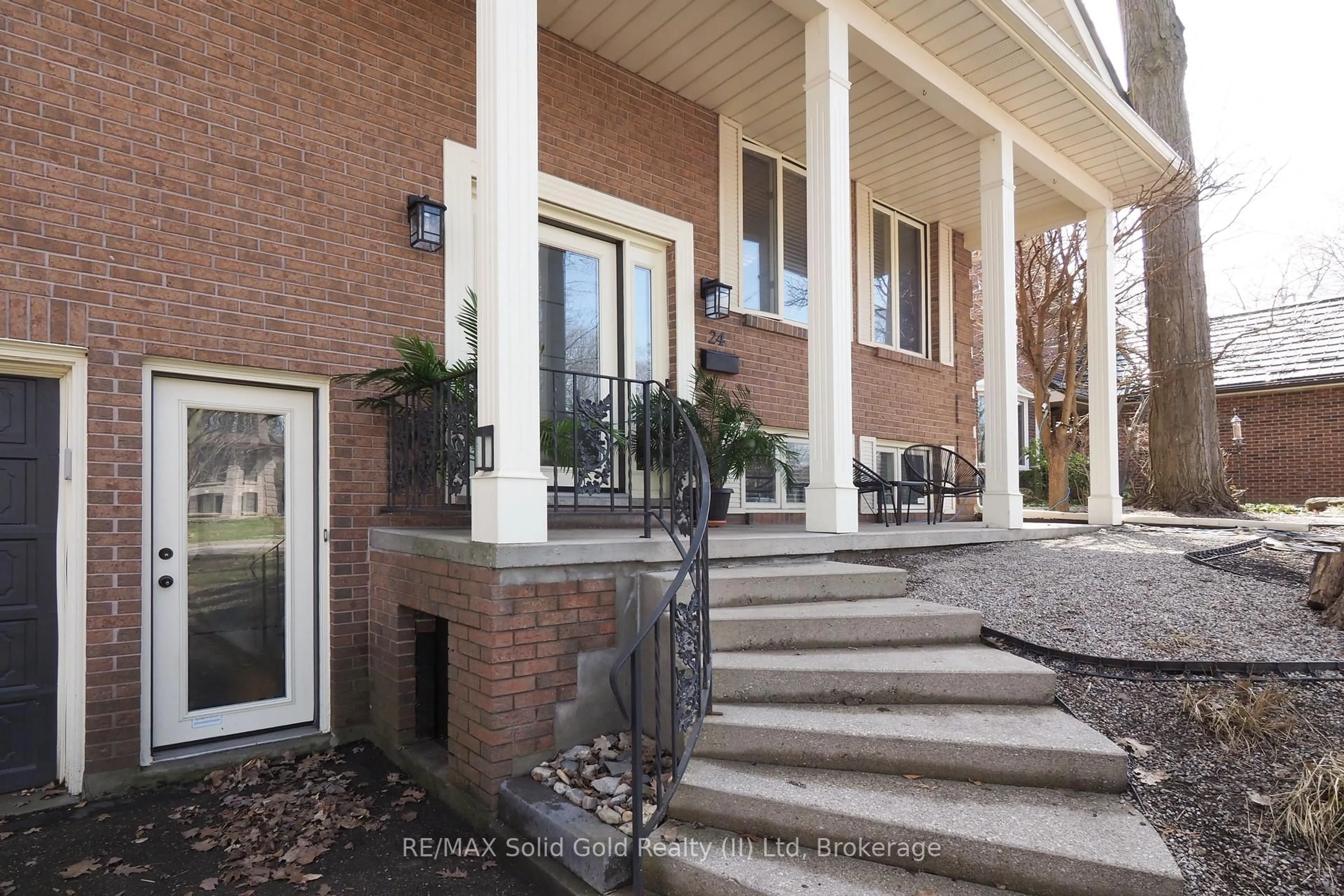 Unknown for 24 Primrose Path, Kitchener Ontario N2E 2R2