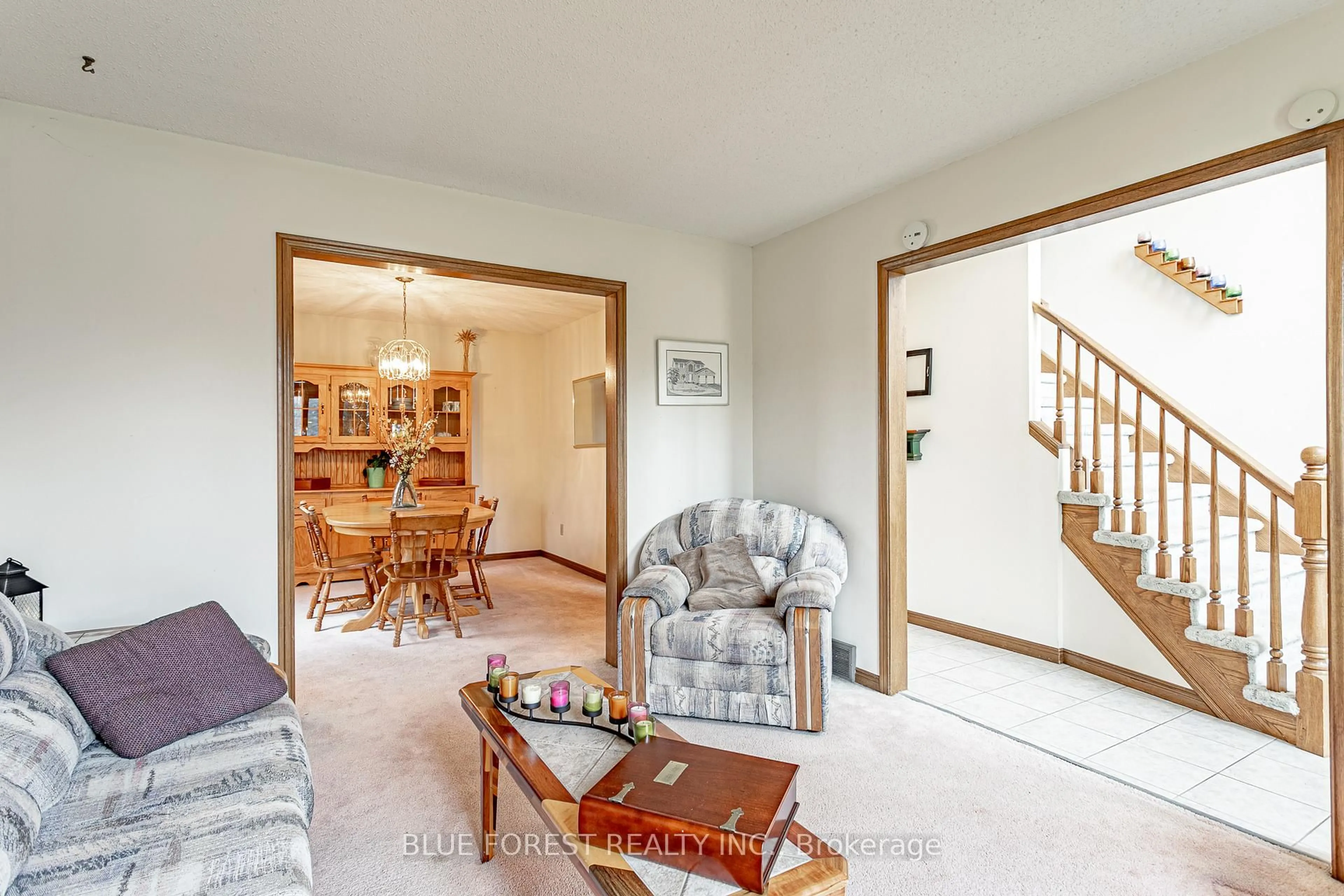 Living room with furniture, unknown for 188 Scarlett Circ, Thames Centre Ontario N0L 1G3