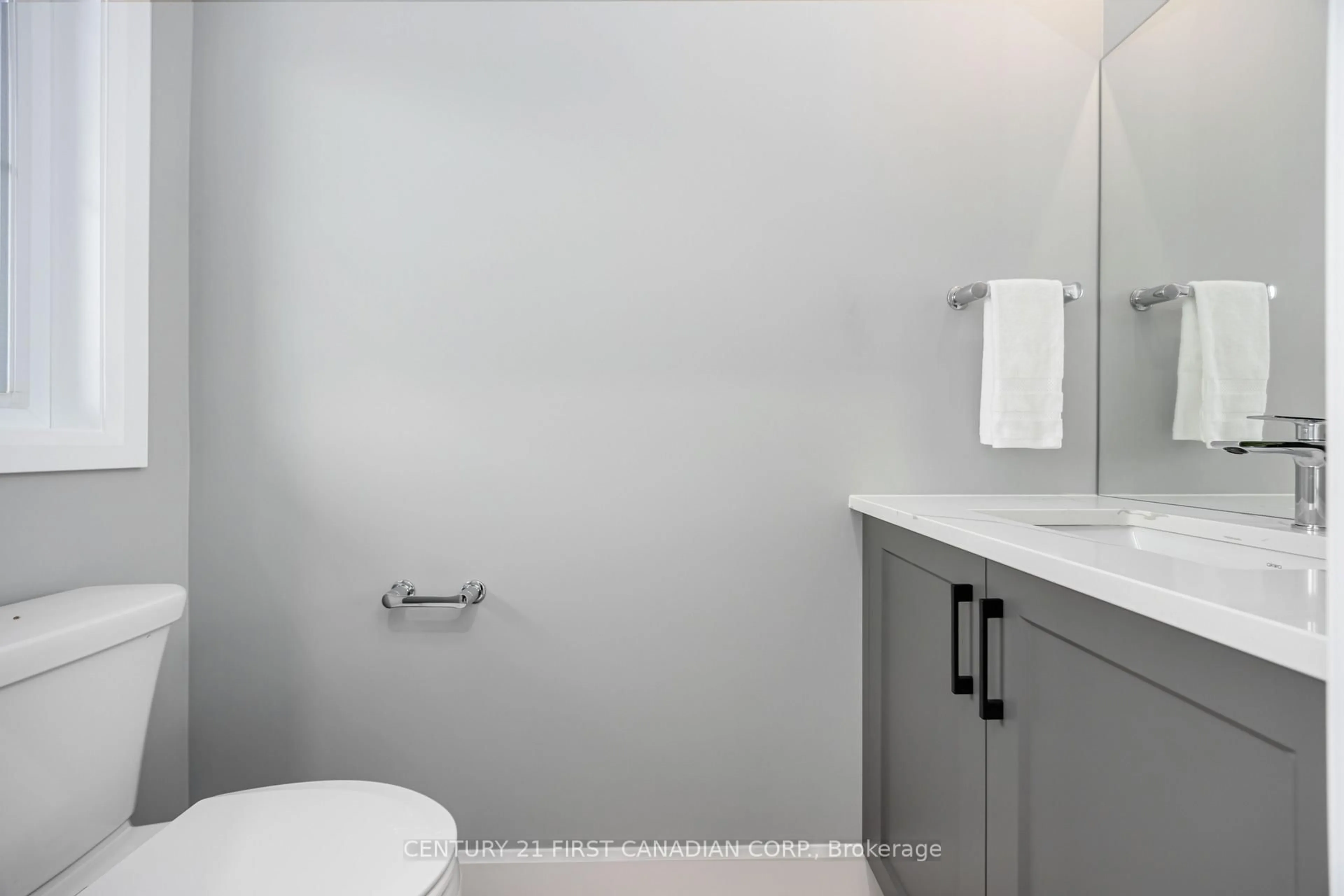 Standard bathroom, unknown for 9 Postma Cres, North Middlesex Ontario N0M 1A0